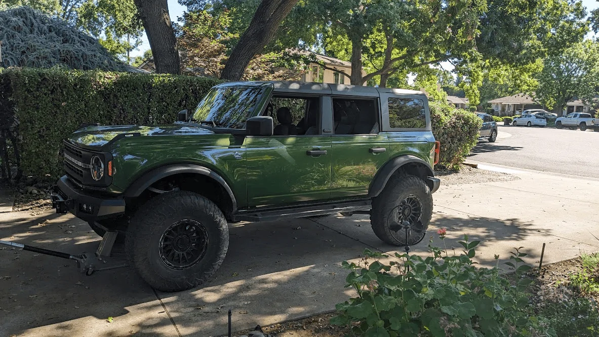 Ford Bronco Snacktime's Broken Bronco Build 1690393473633
