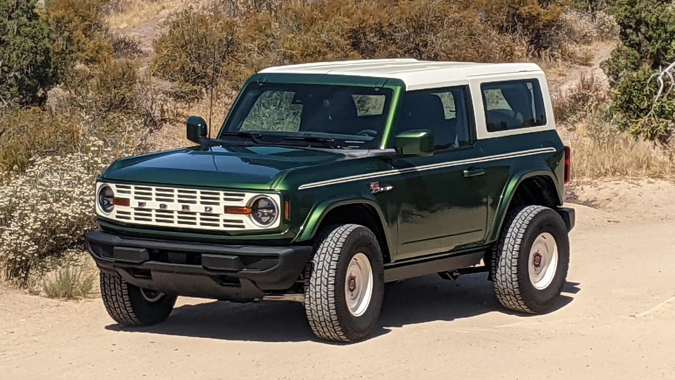 Ford Bronco THIS is how Ford should have done the Bronco Heritage Edition pxl_20230715_174221649-2-jpg