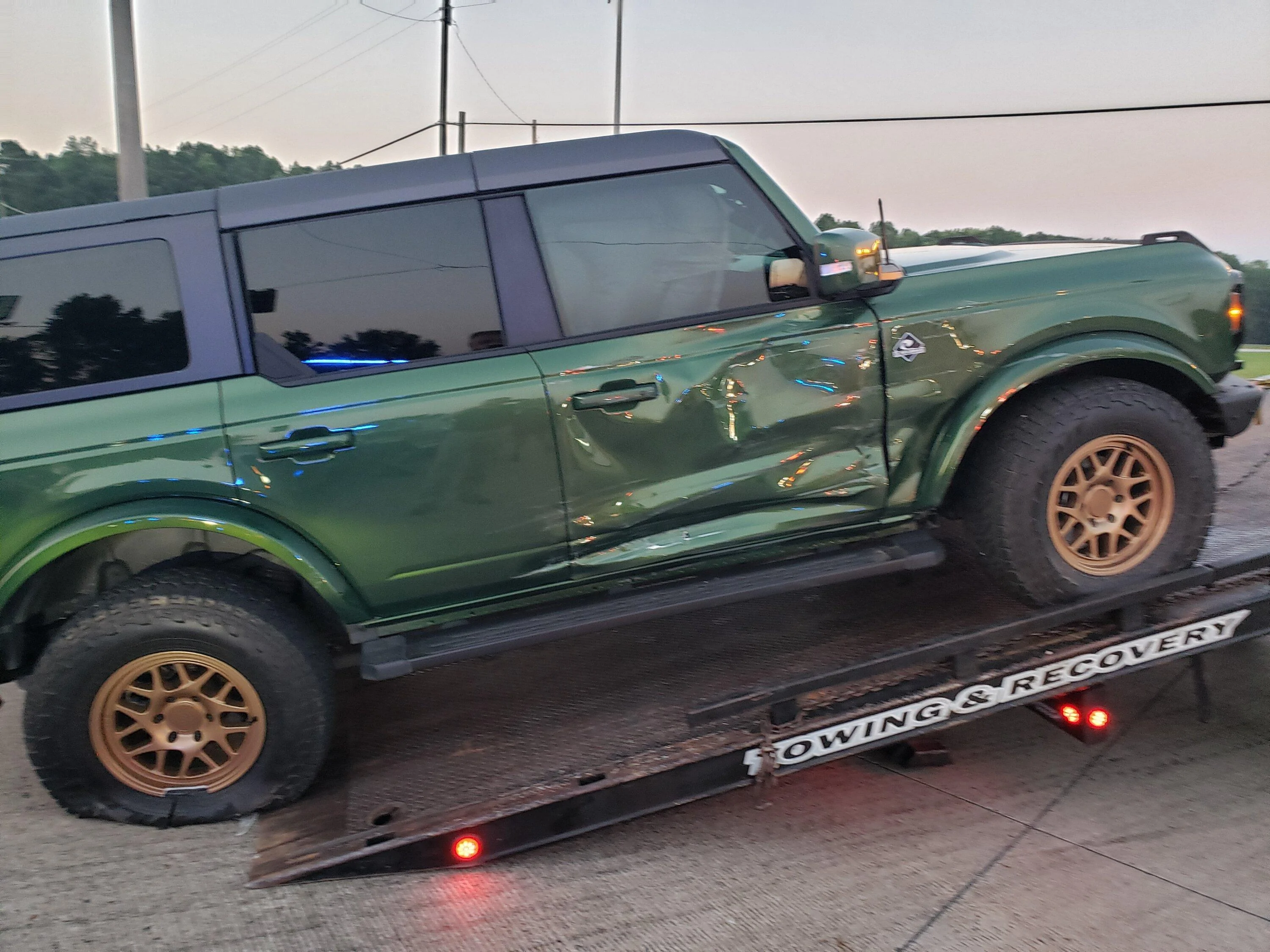 Ford Bronco T-Boned this morning. Sigh...... 20230727_064216