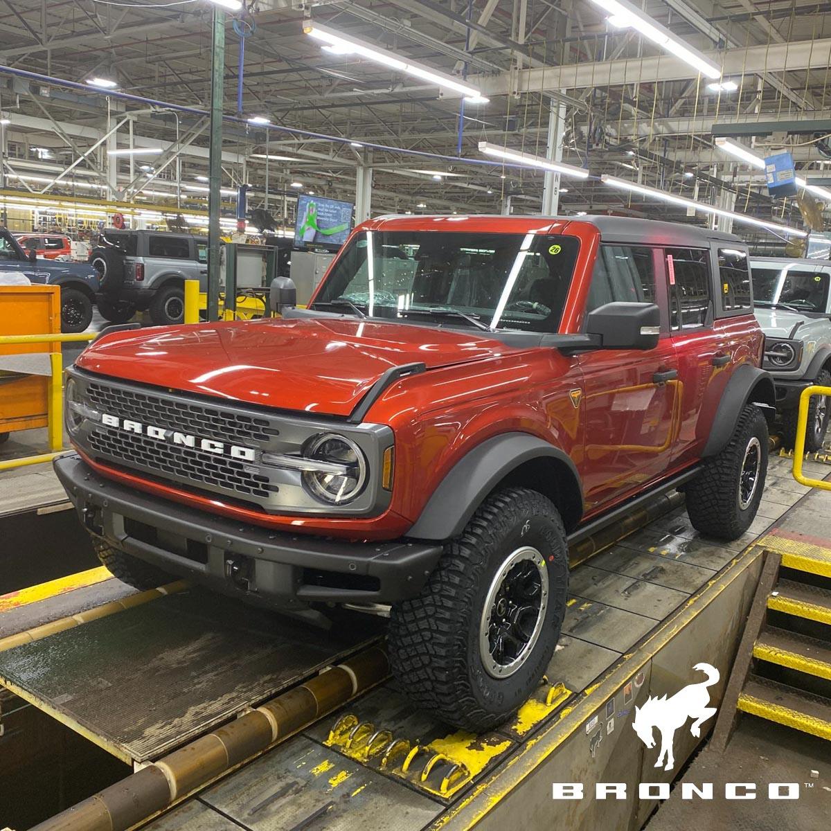 Ford Bronco 4/24/2023 Build Week image