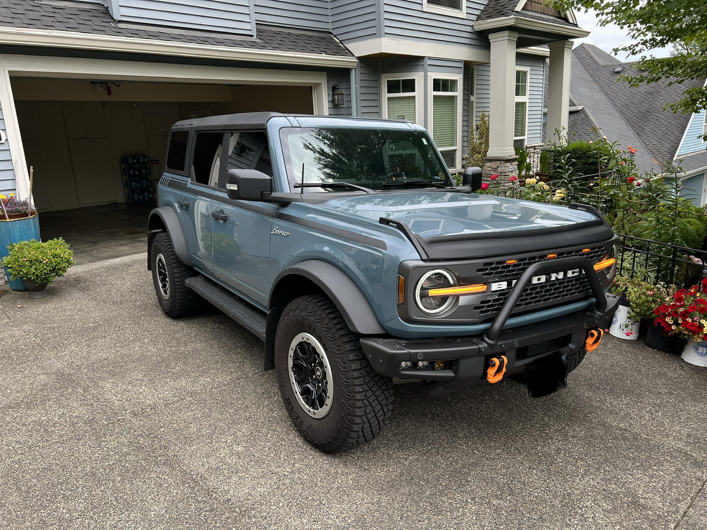 Ford Bronco Anderson Composites Hard Tops Delivered? IMG_4069