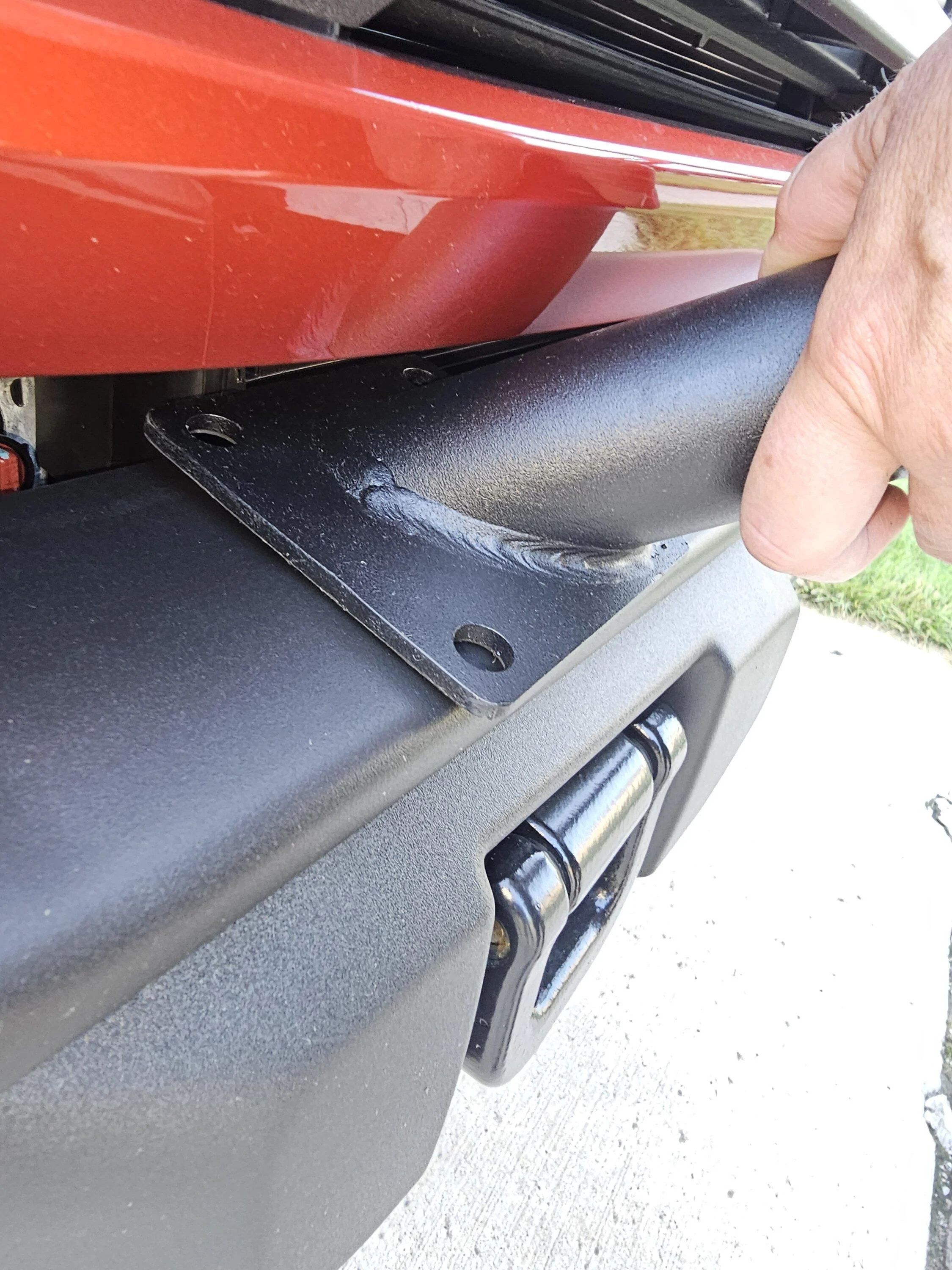 Ford Bronco Bar/Hoop Installed on Capable Bumper 20230727_190918