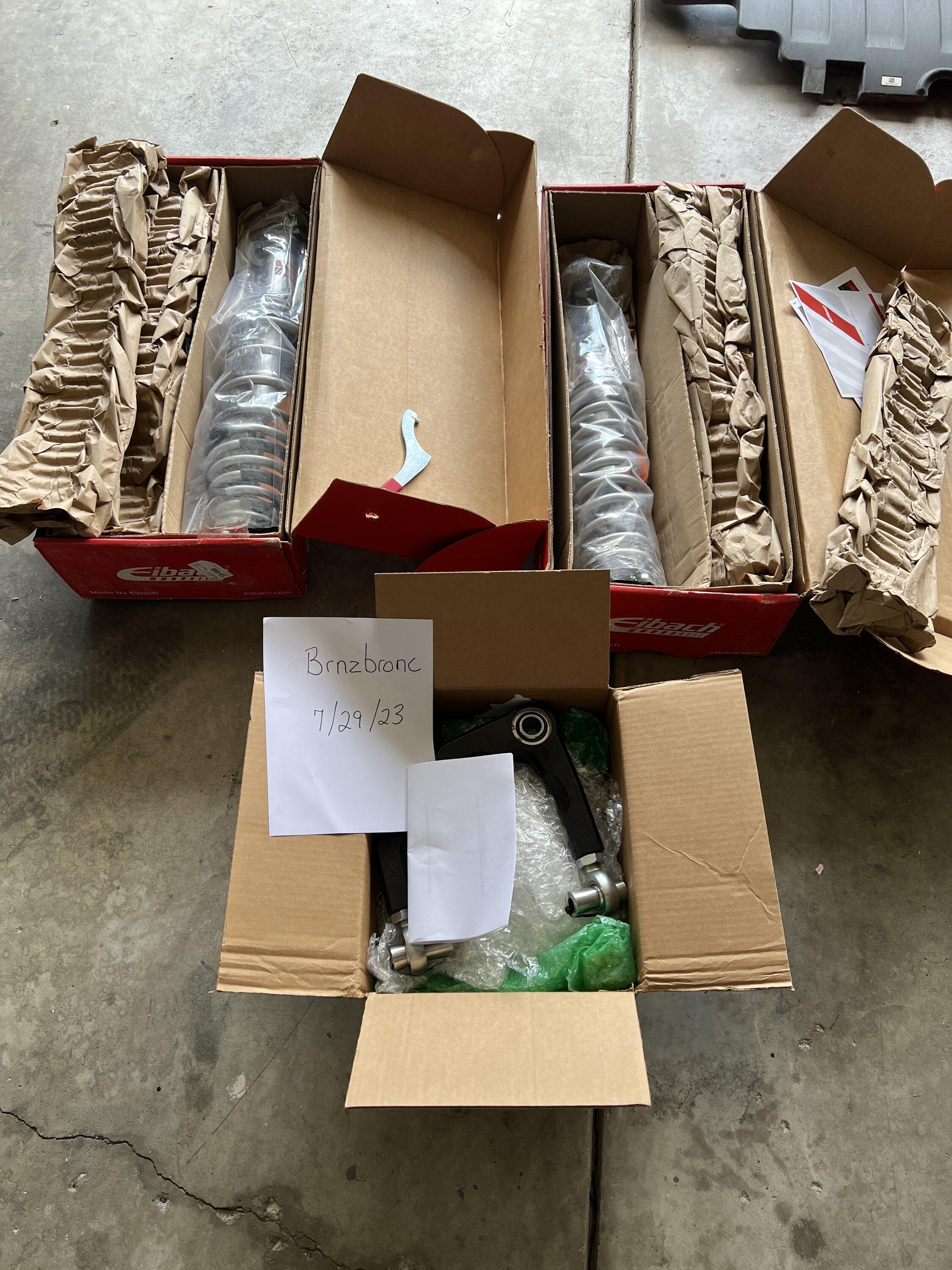 Ford Bronco Eibach coil overs and Bach UCA IMG_7087