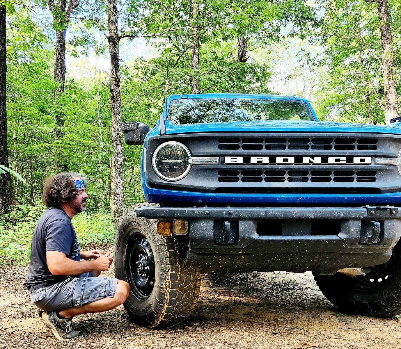 Ford Bronco Fake Squatched my Bronco (Black Diamond)! 1690678509180