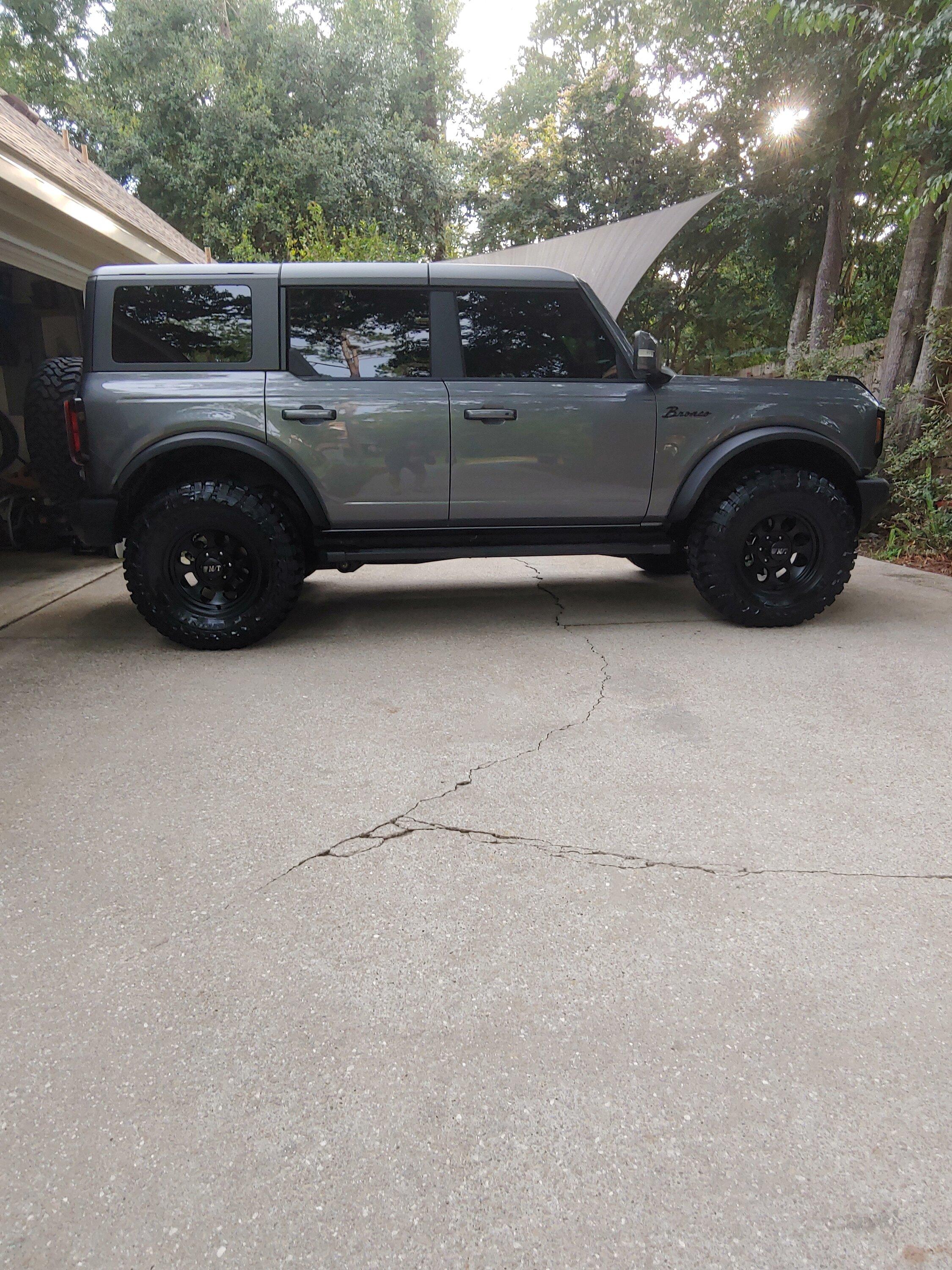 Ford Bronco Show us your installed wheel / tire upgrades here! (Pics) 0727231911