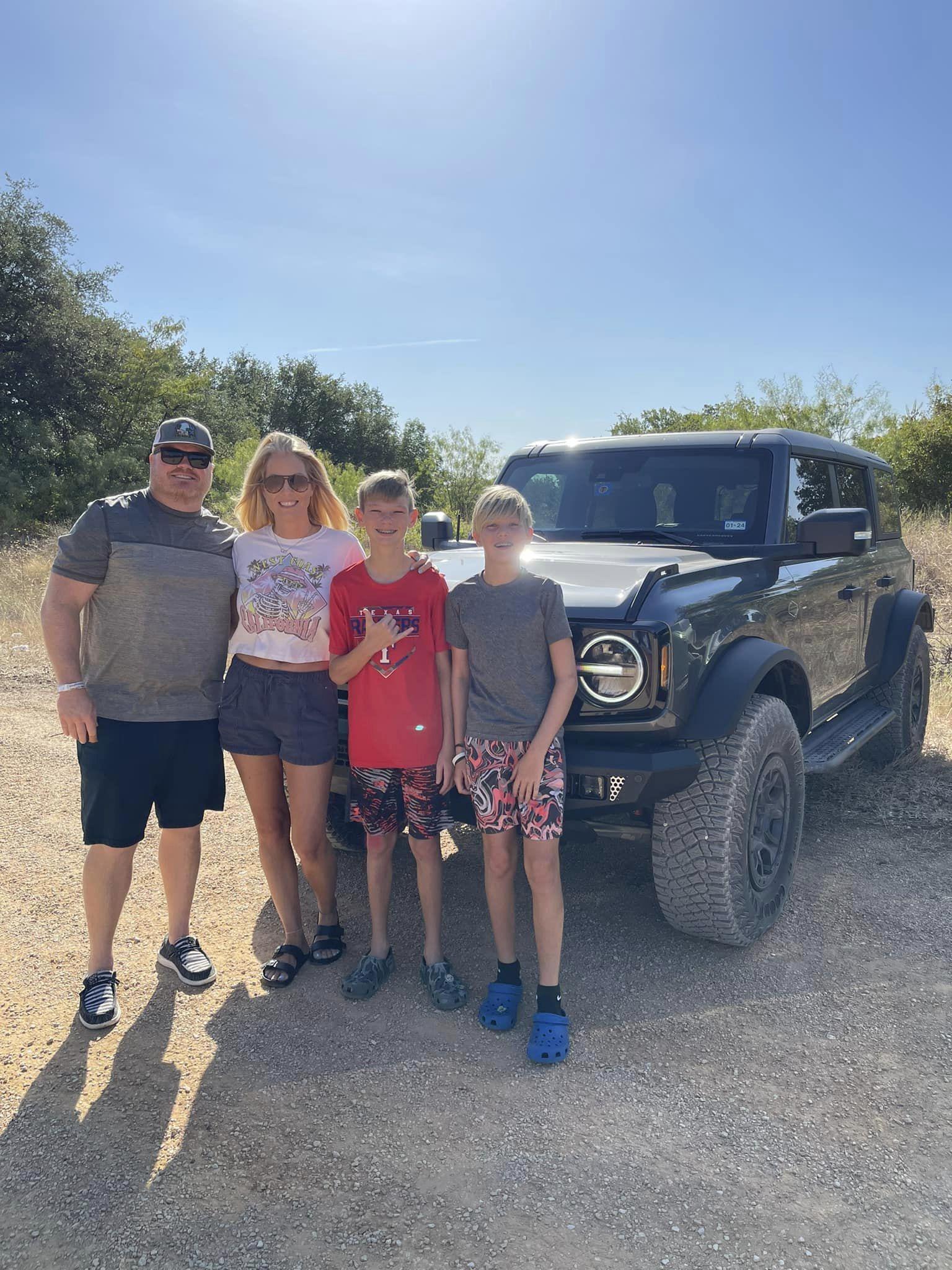 Ford Bronco North Texas Bronco Club 358153099_10168221939360161_1451656100132670596_n