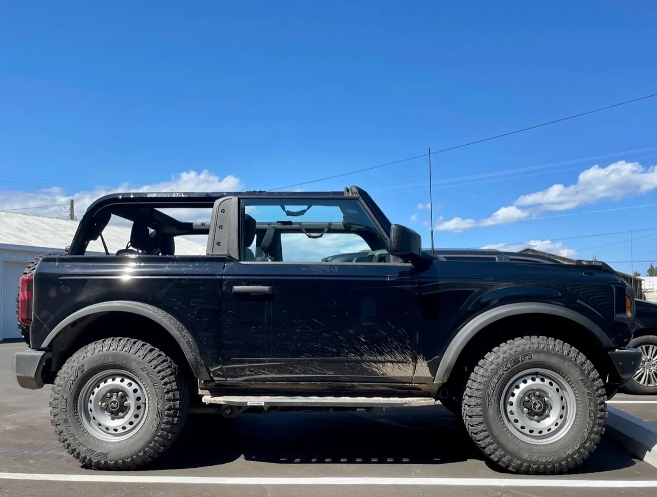 Ford Bronco The 2023 Shadow Black Base Experience IMG_2925