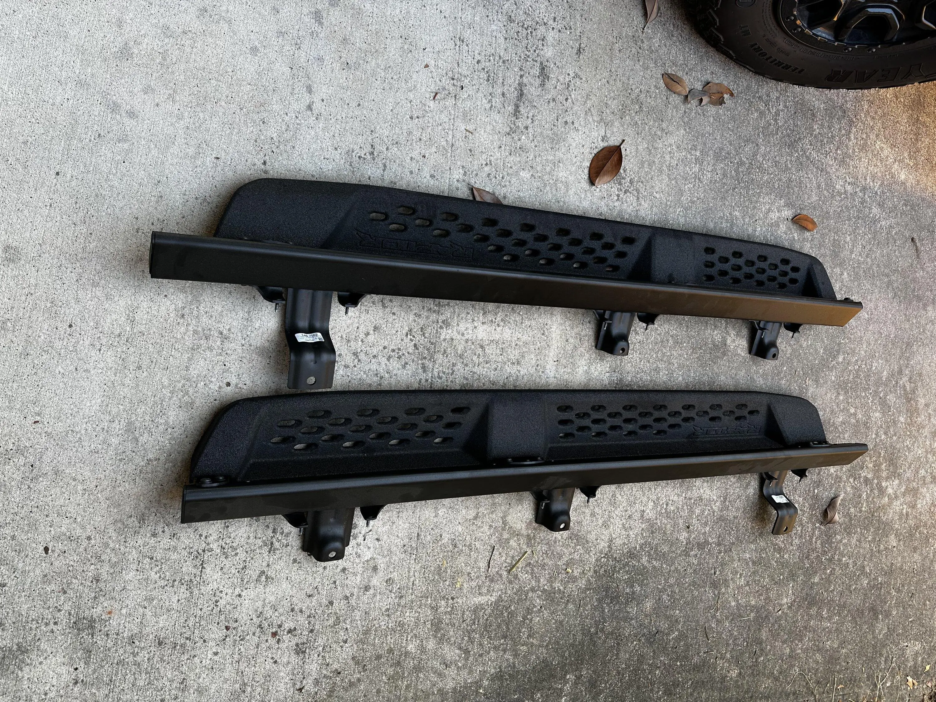 Ford Bronco Bronco Raptor Rock Rails and Steps IMG_2219
