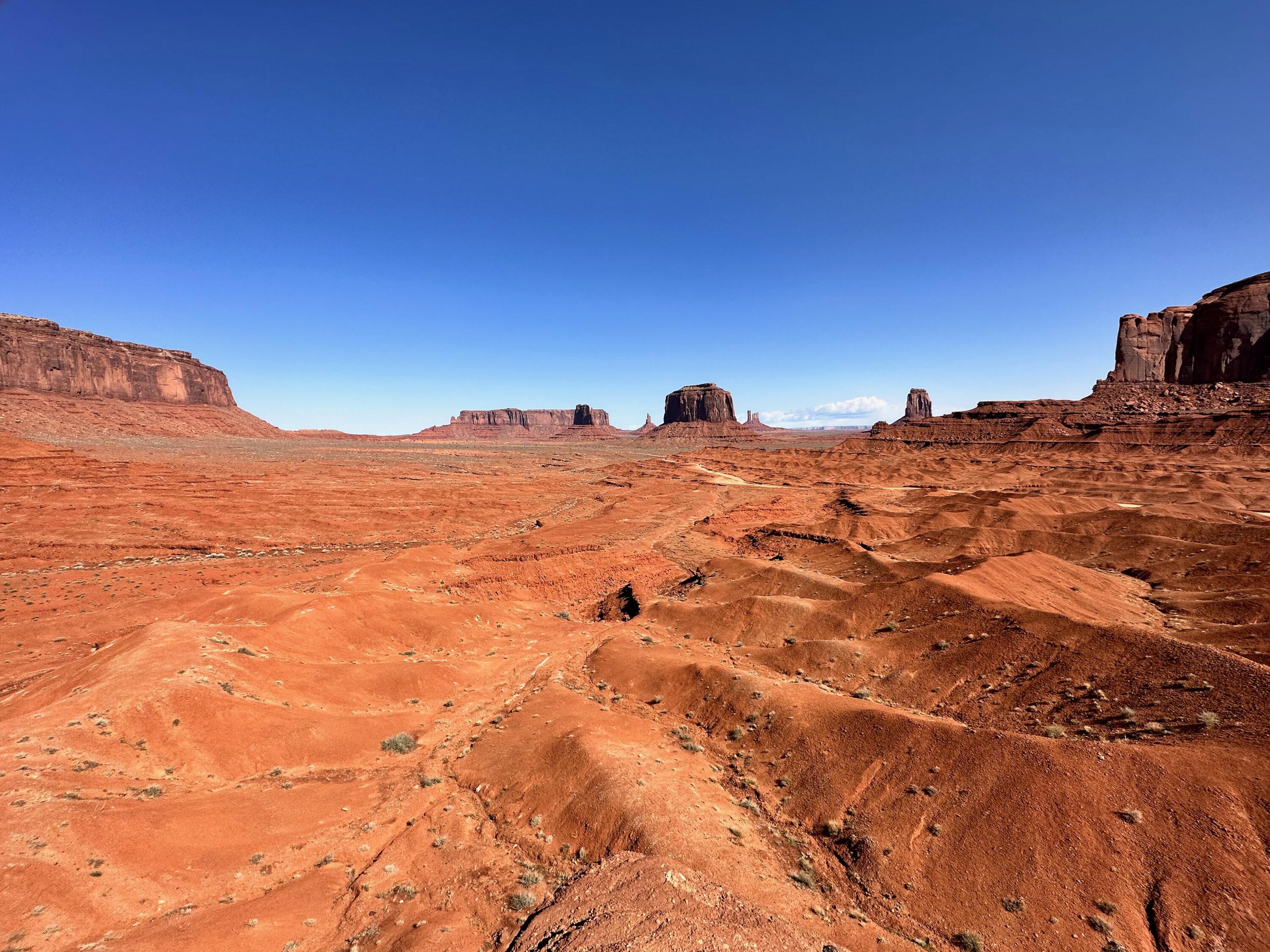 Ford Bronco Offroad in Red Rock Canyon with my Cactus Gray Badlands - near Los Angeles (video) Monument Valley John Ford's Point 7