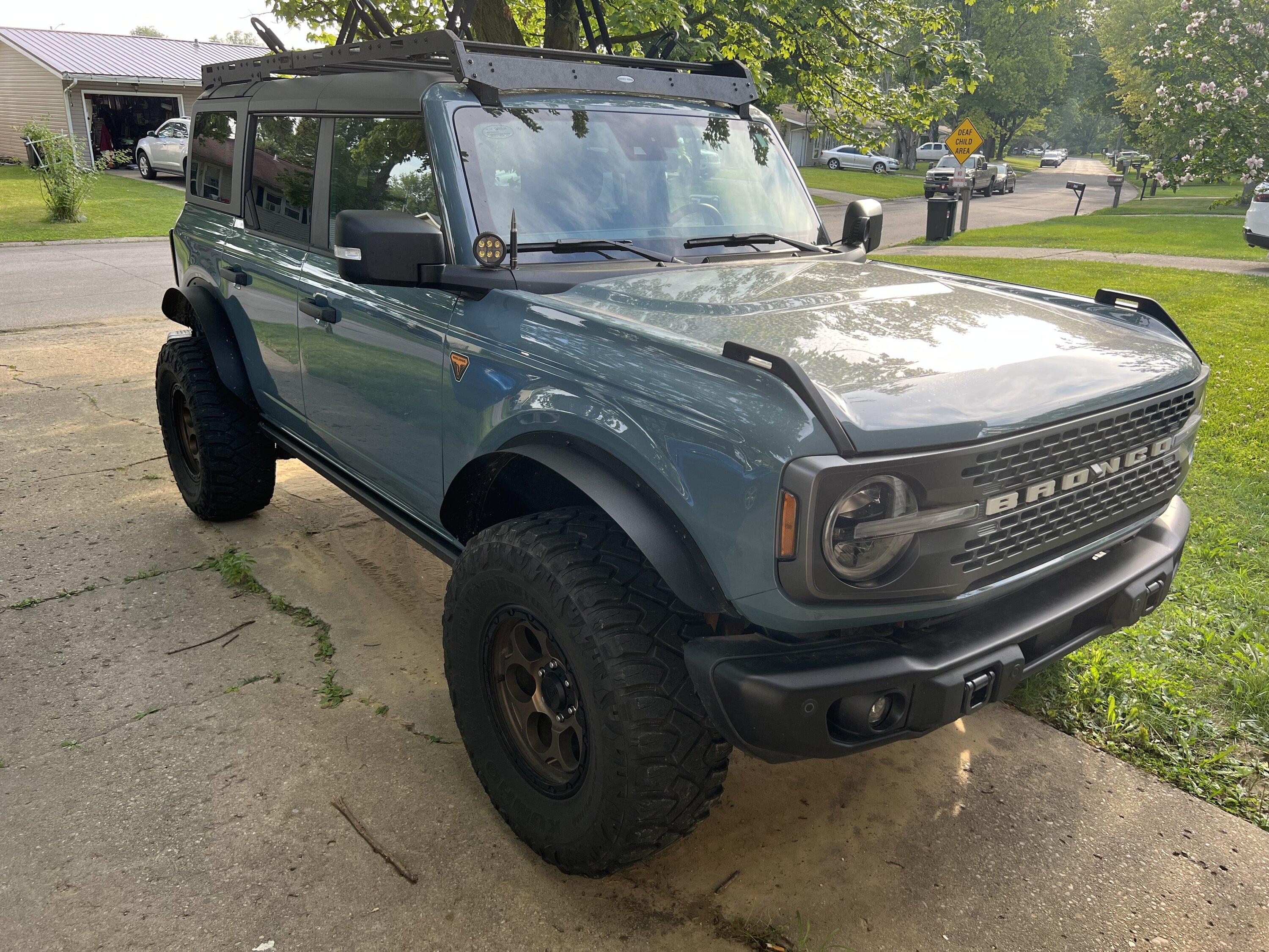 Ford Bronco Show us your installed wheel / tire upgrades here! (Pics) IMG_2001
