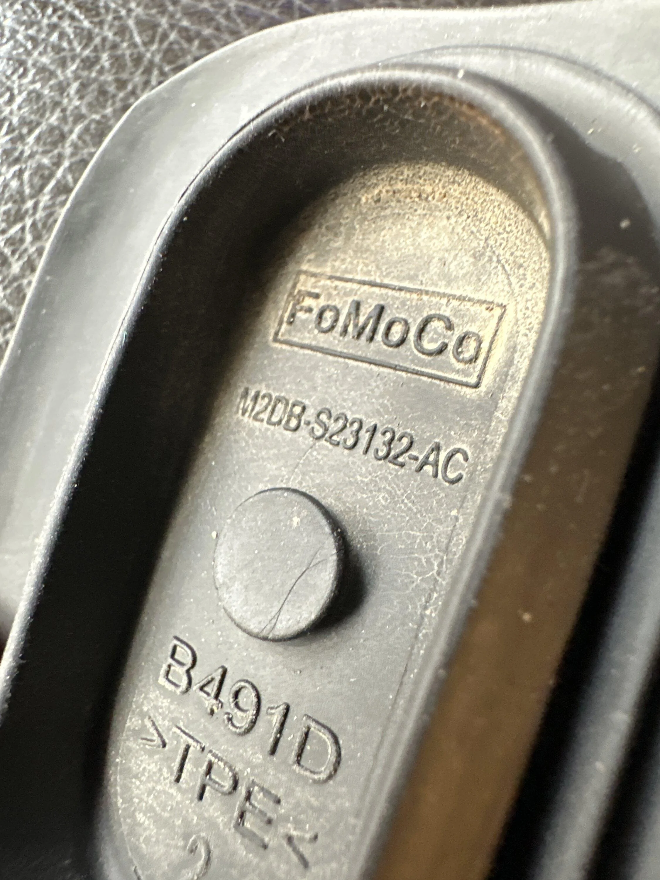 Ford Bronco Mystery Part - Help me ID it!! imag