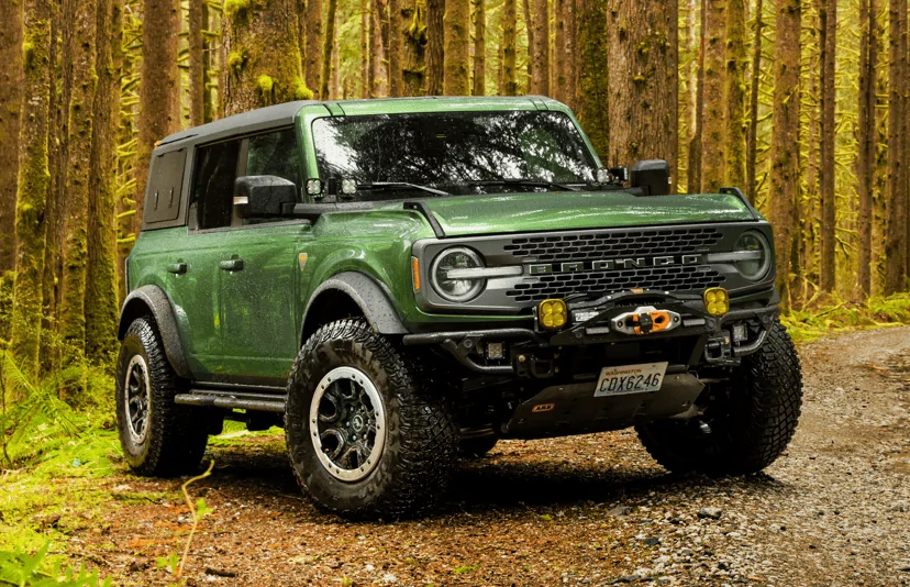 Ford Bronco Winch capable bumper without Intercooler blockage bumper