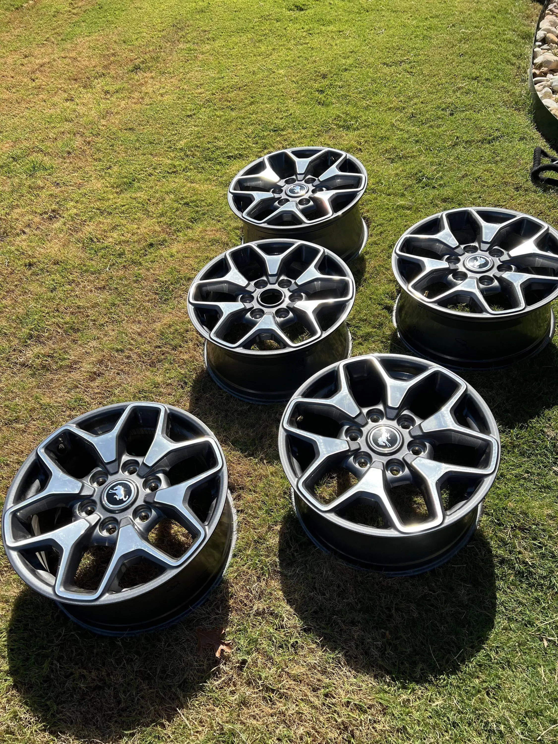 Ford Bronco Badlands Wheels Reduced F72FA693-C88A-4B1B-8E65-A4411CB60AC7