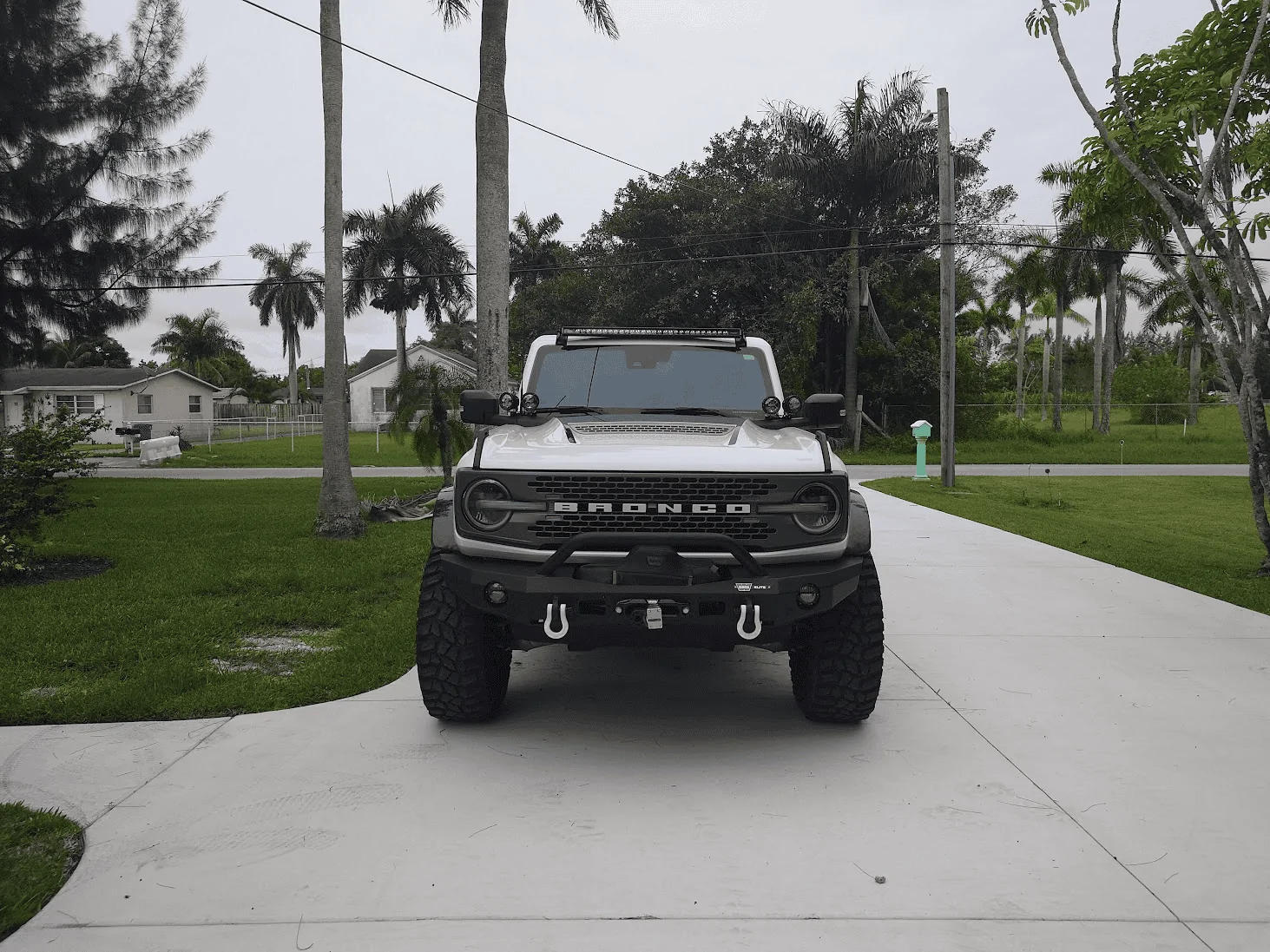 Ford Bronco Winch capable bumper without Intercooler blockage 1691167830861