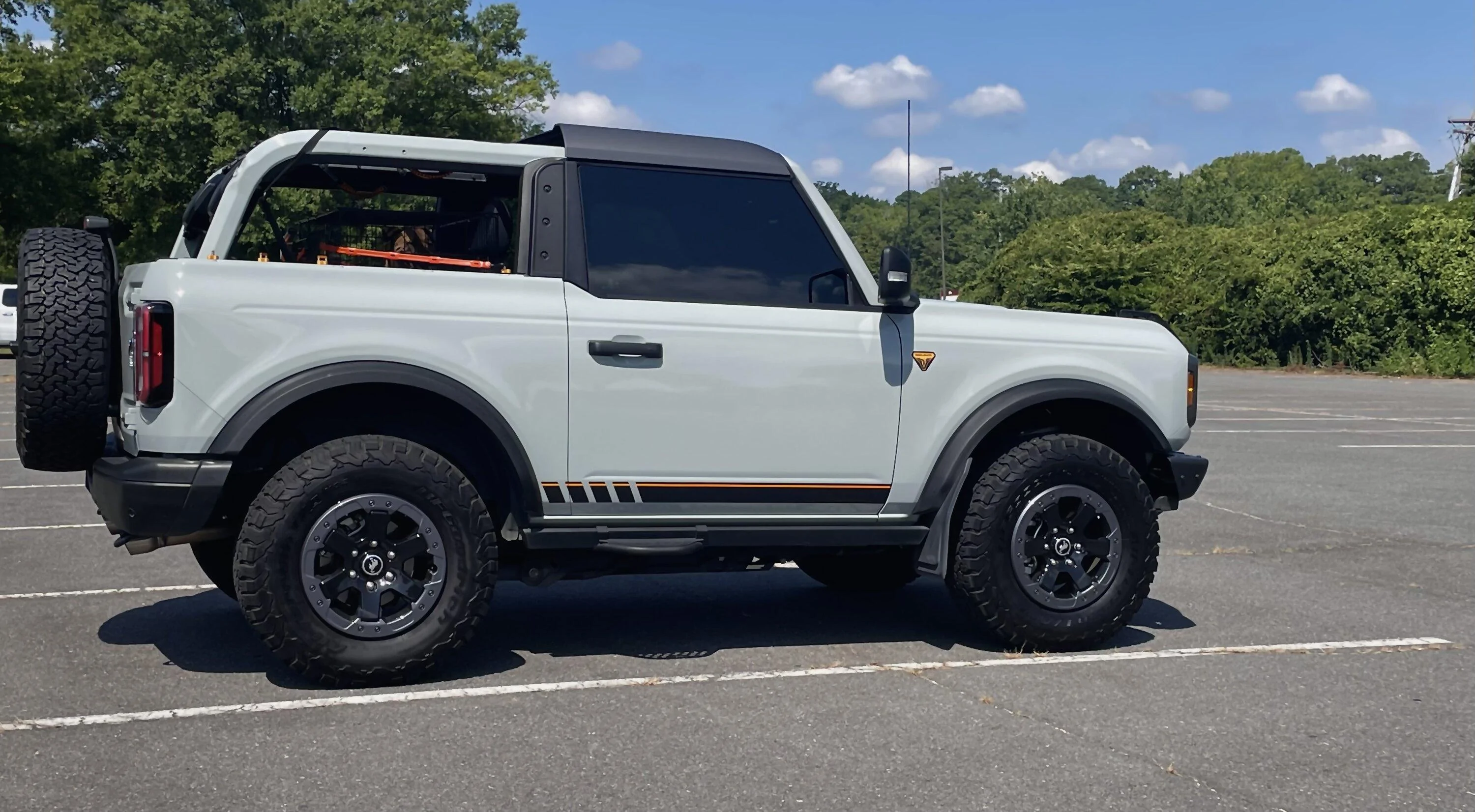 Ford Bronco Bronco Team 2 door. 72FC713B-4992-4A4A-A7DF-A76B92EB82A2