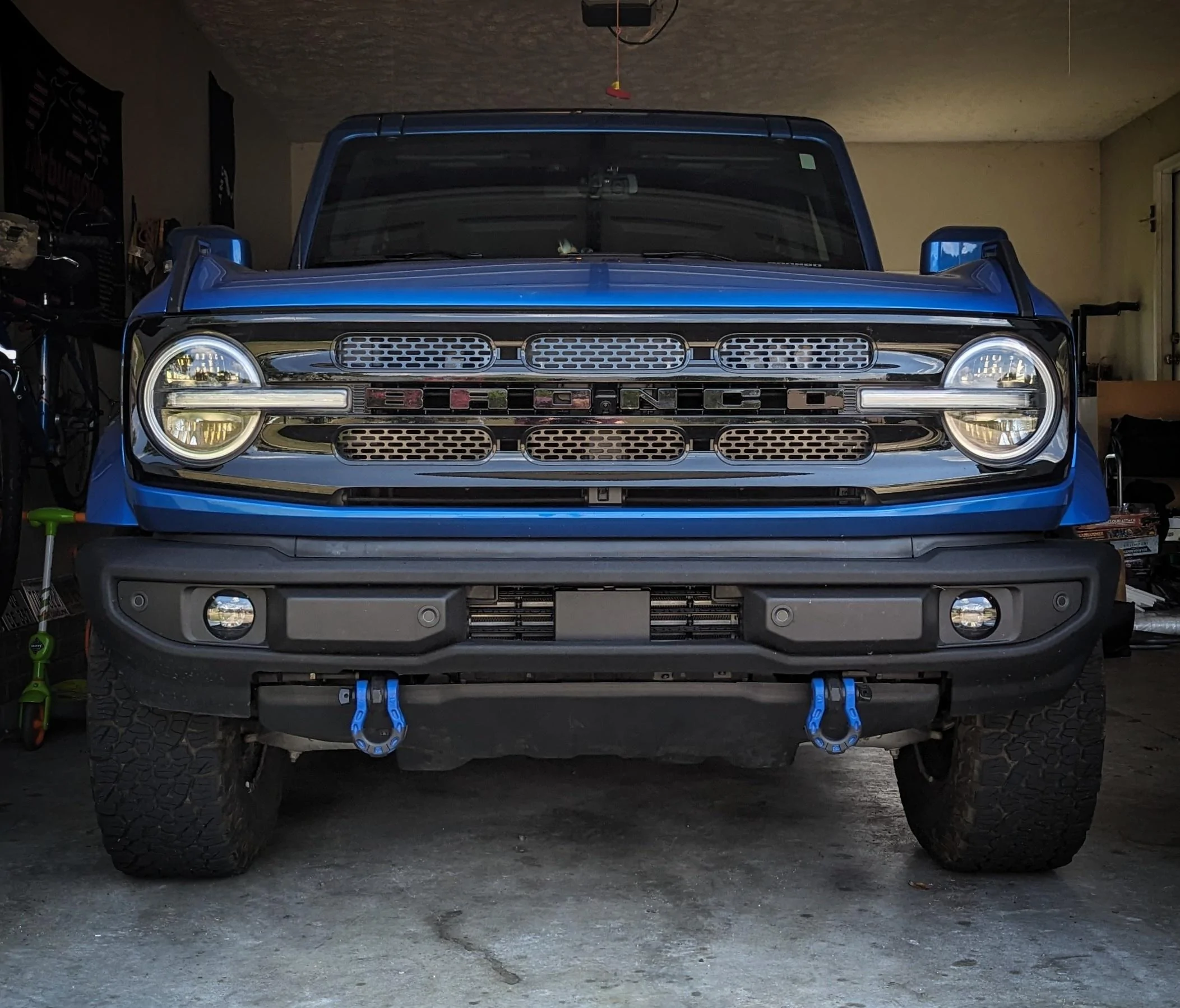 Ford Bronco Jazer's Blu Pony PXL_20230805_185759993-01