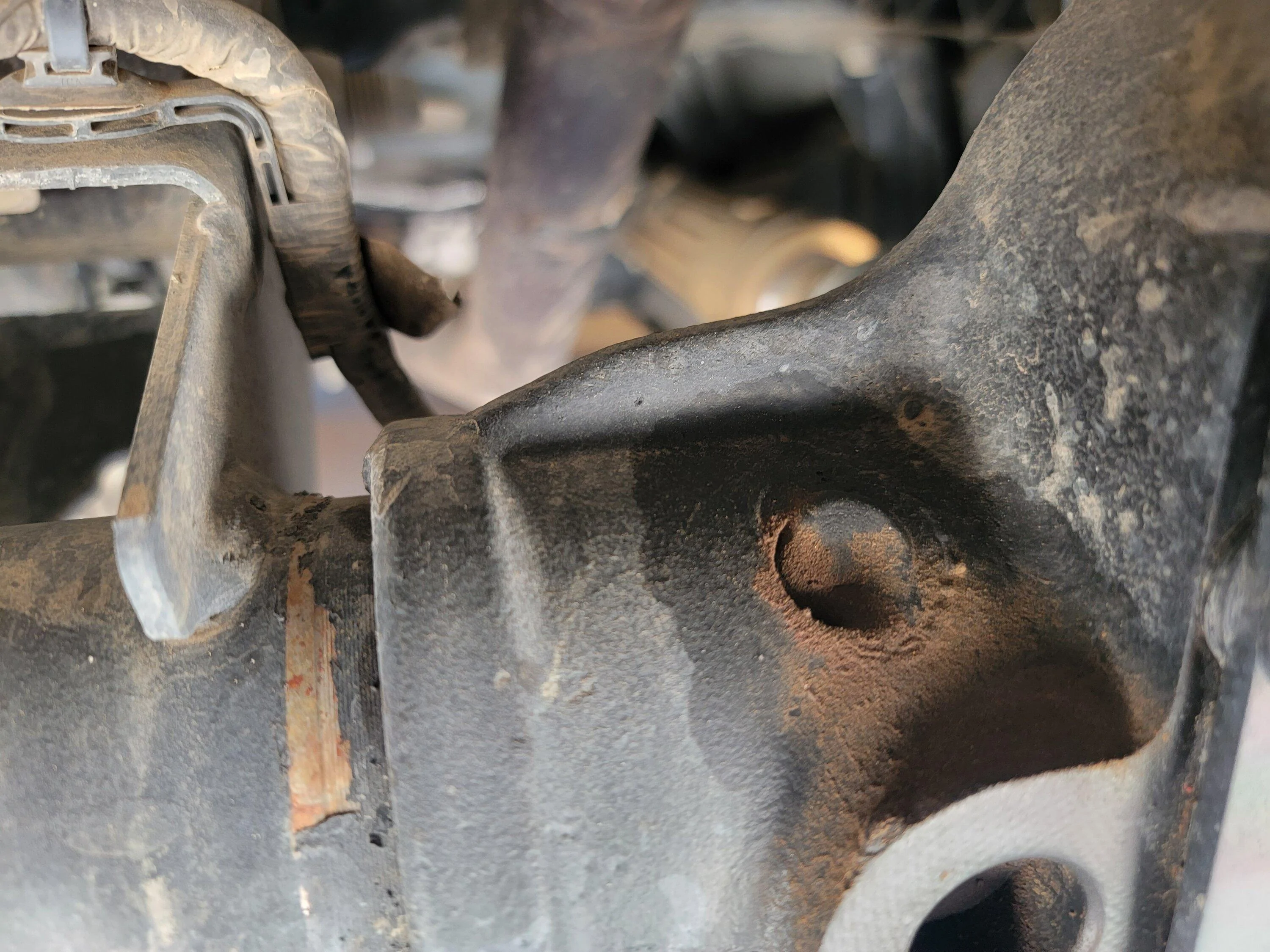 Ford Bronco Rear Axle leaking part 2 8-23 Upper left Axl