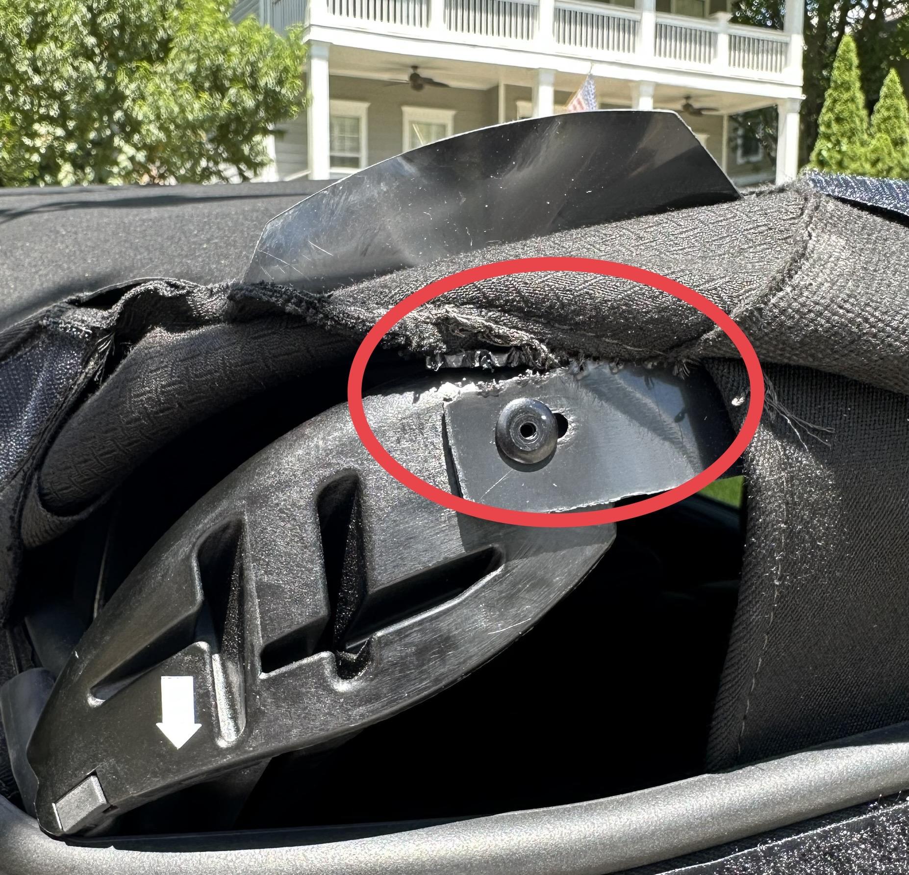 Ford Bronco Soft Top Corners not locking into place IMG_0178