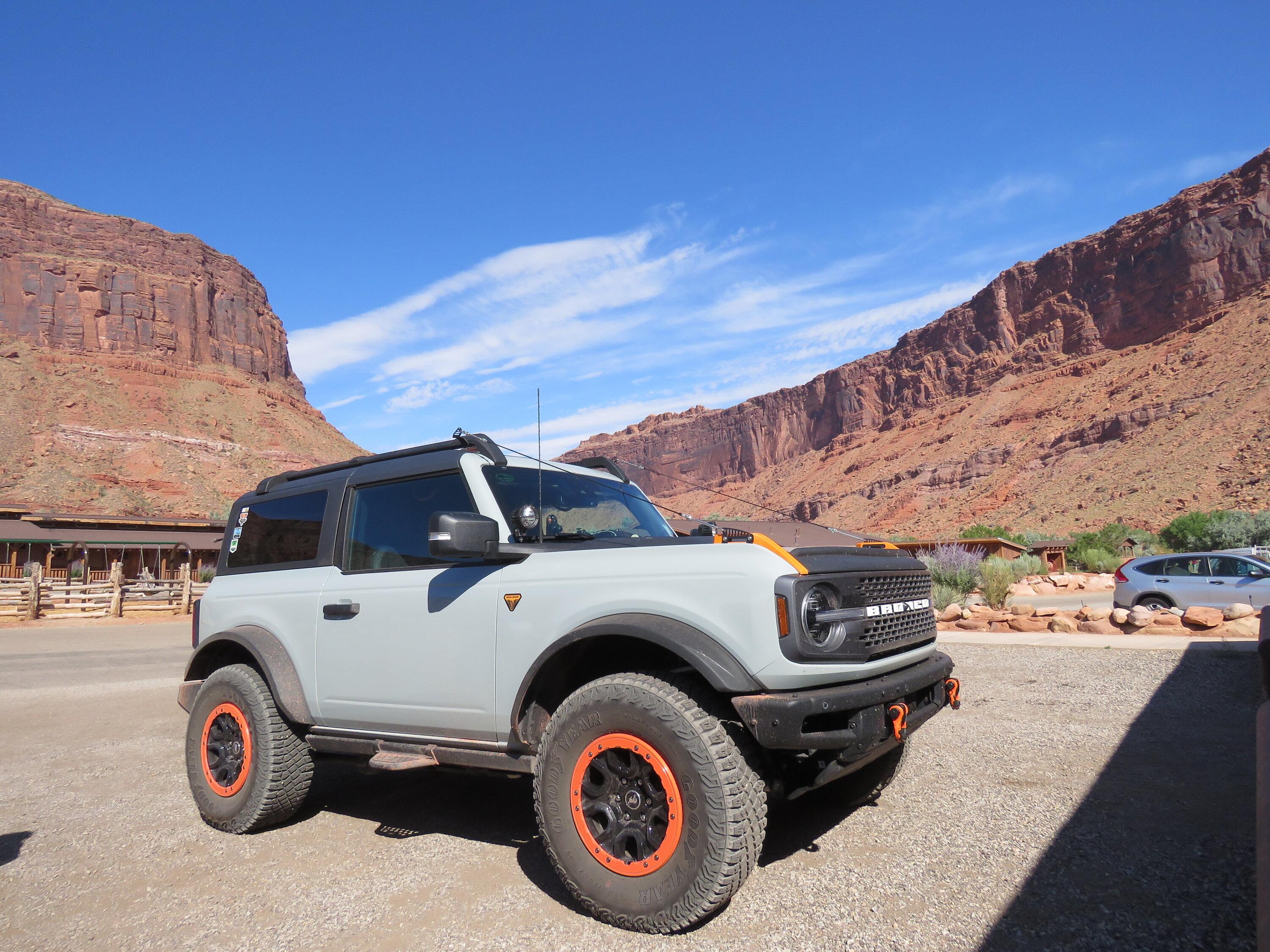 Ford Bronco Bronco Team 2 door. IMG_0347.JPG