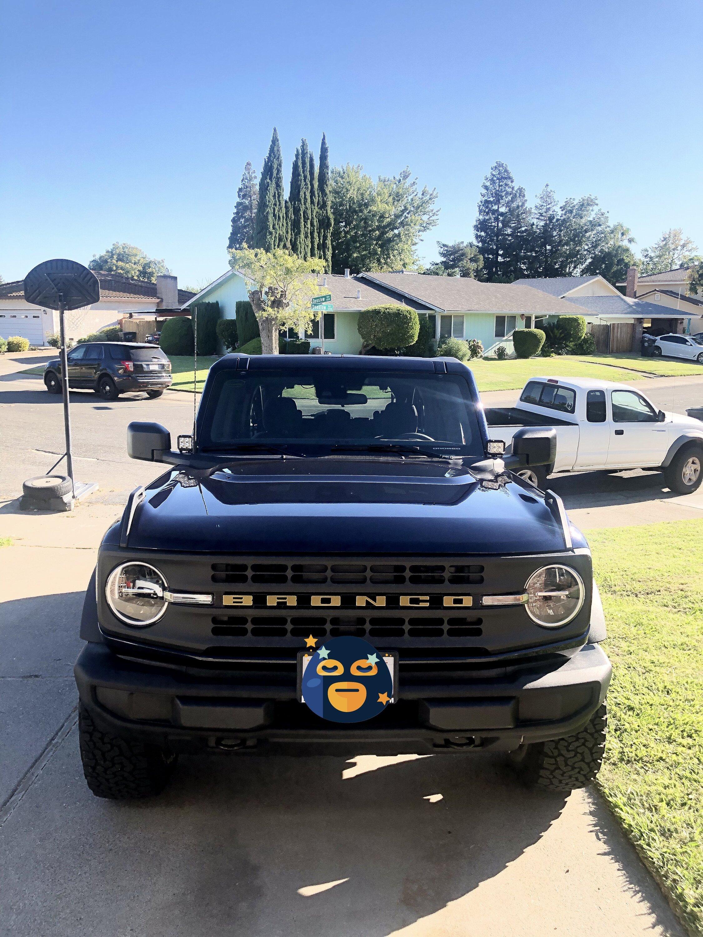 Ford Bronco Quality bronze badges? IMG_5260