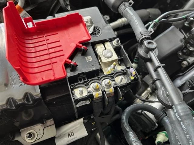 Ford Bronco DC to DC Charger Install Bronco - battery accessory terminal