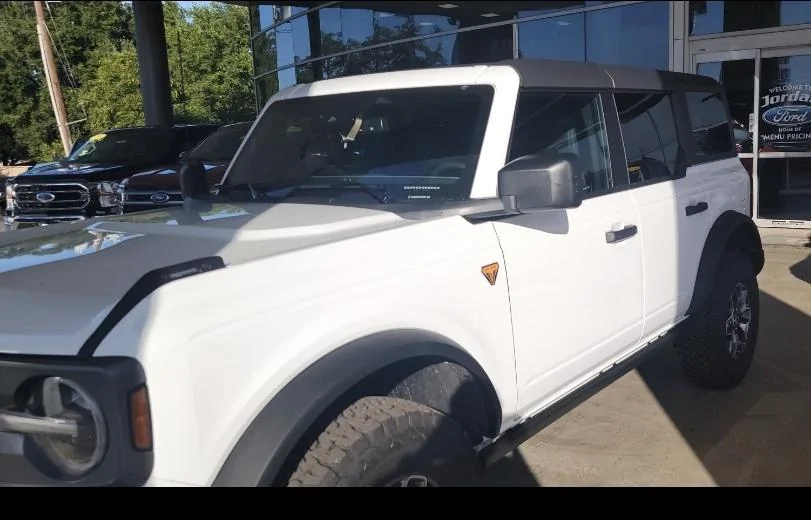 Ford Bronco Intro Screenshot_20230806_200111_Gallery