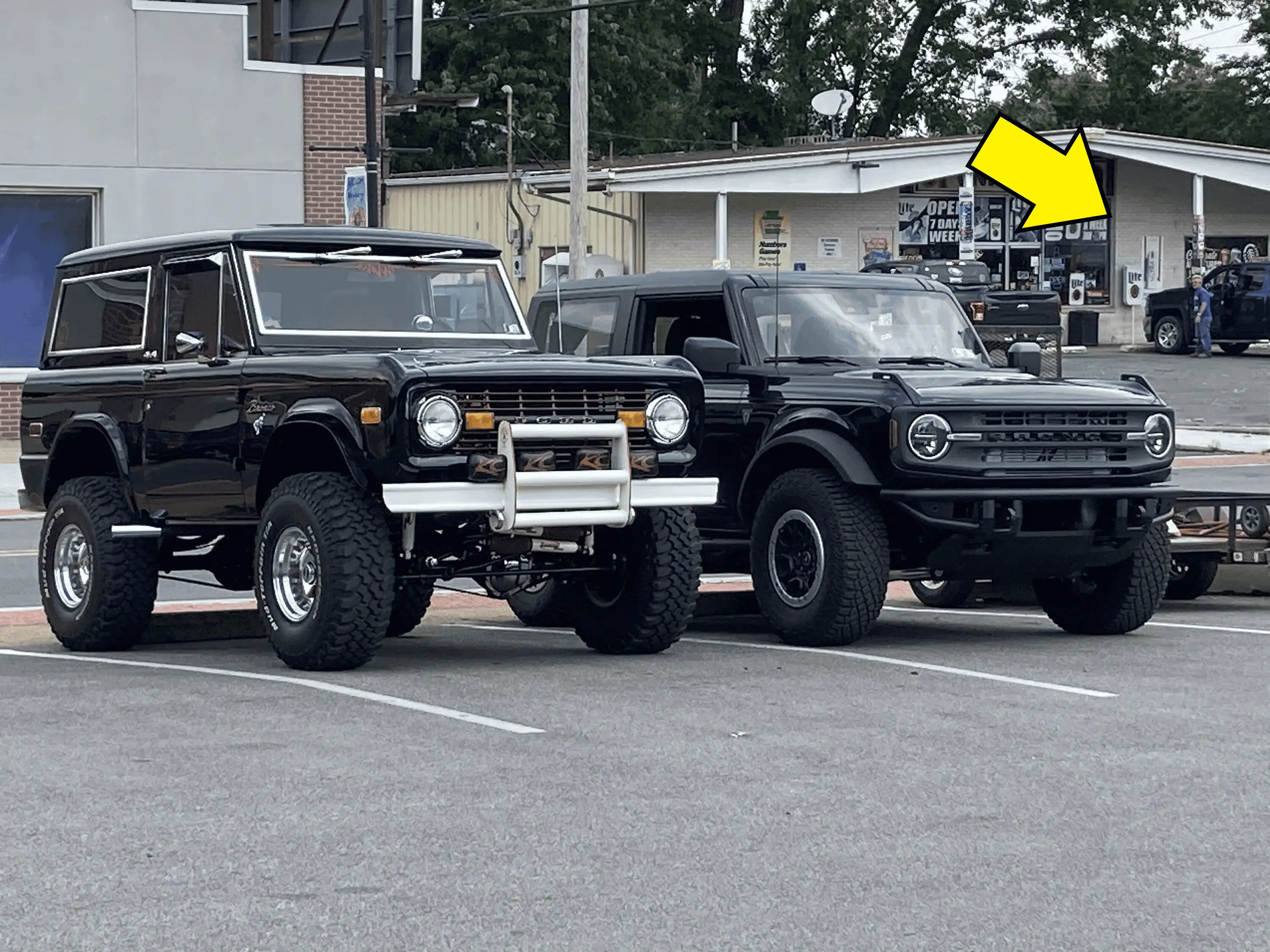 Ford Bronco Bronco Team 2 door. IMG_1106