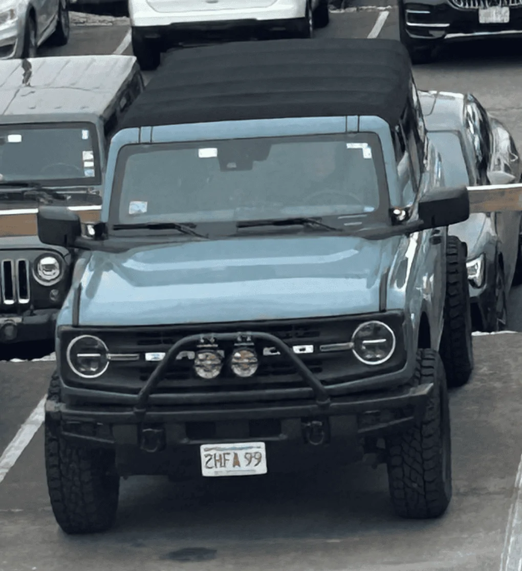 Ford Bronco Brush guard with round lights? 1691443773636