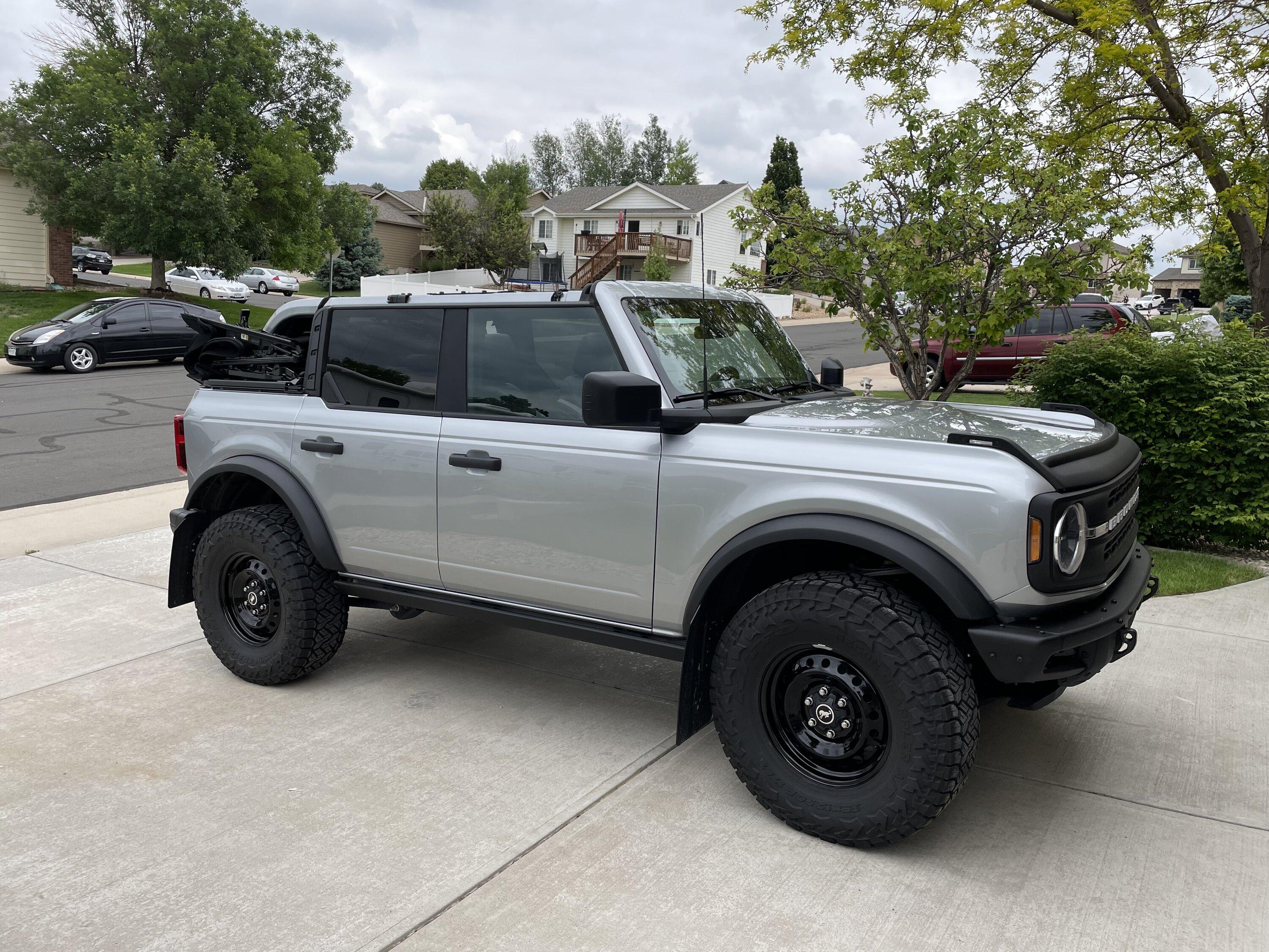 Ford Bronco 2dr vs 4dr IMG_6266