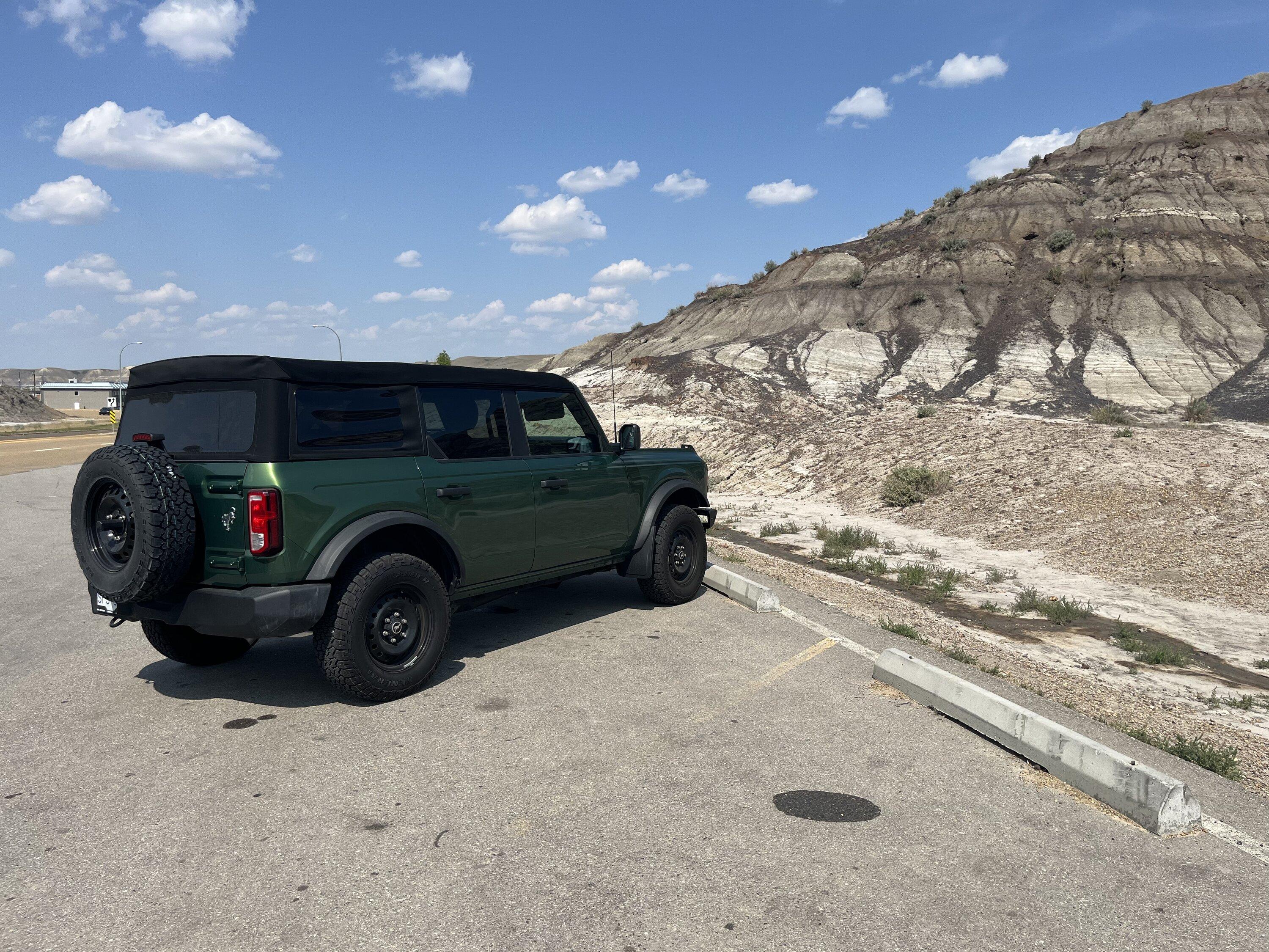 Ford Bronco ERUPTION GREEN Bronco Club 61ABF6B8-6527-40D9-B510-86344042A238