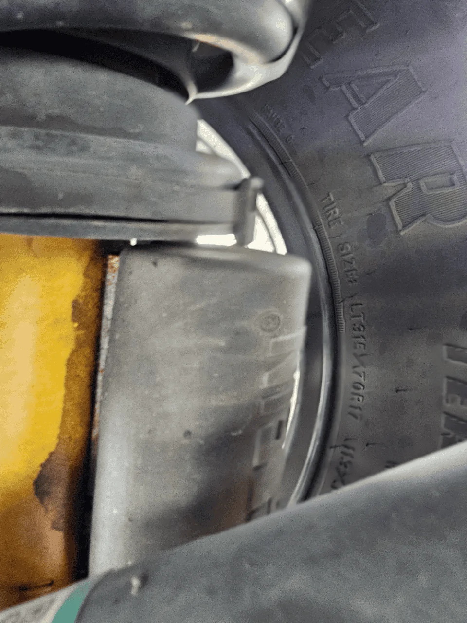 Ford Bronco Rear Shock leaking @ just under 42k miles 20230808_130838