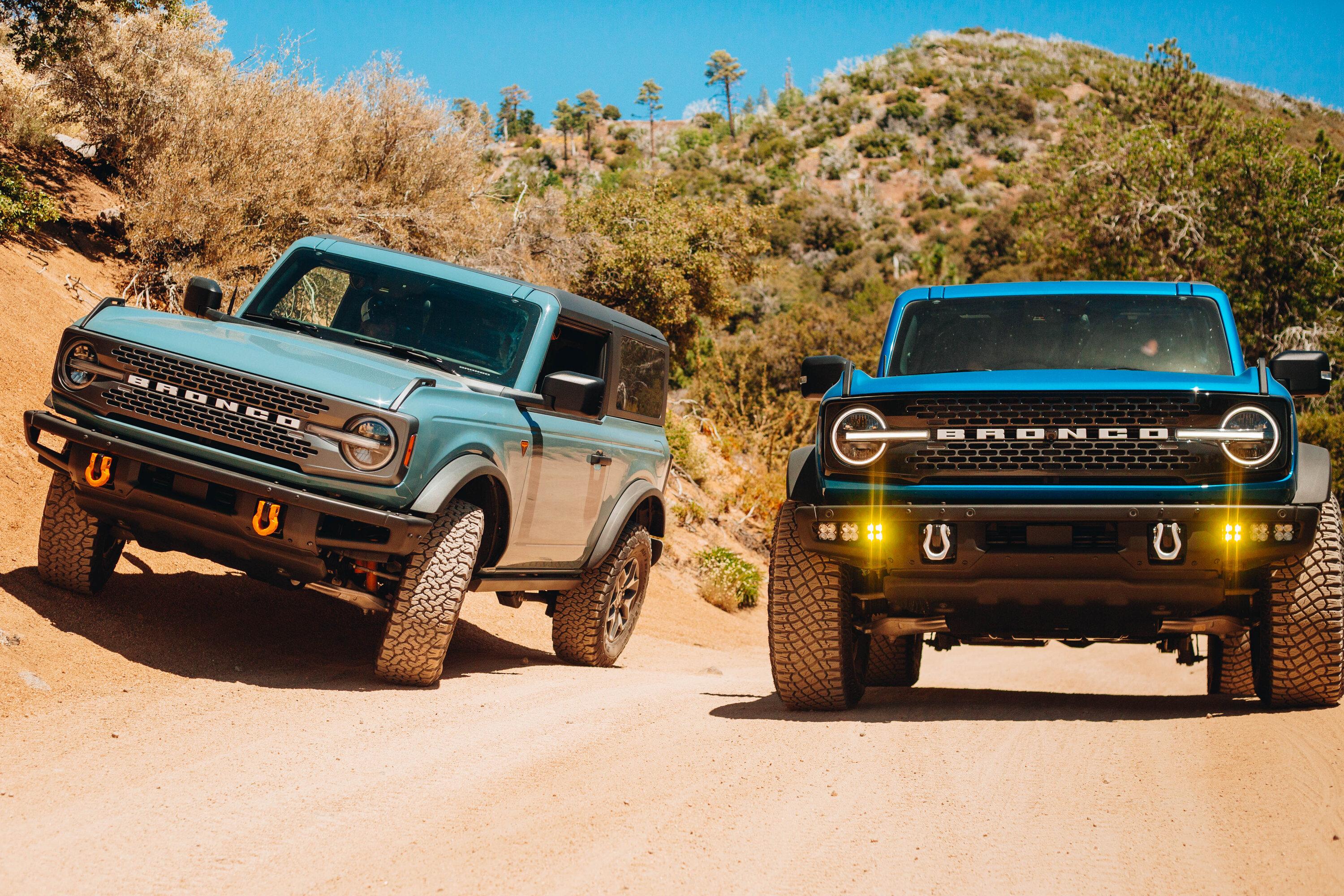Ford Bronco Father & Son: 1st day on the trails in my new Wildtrak w/ Hoss 3.0 + son's Badlands 🇺🇸 Photos Broncos_-10