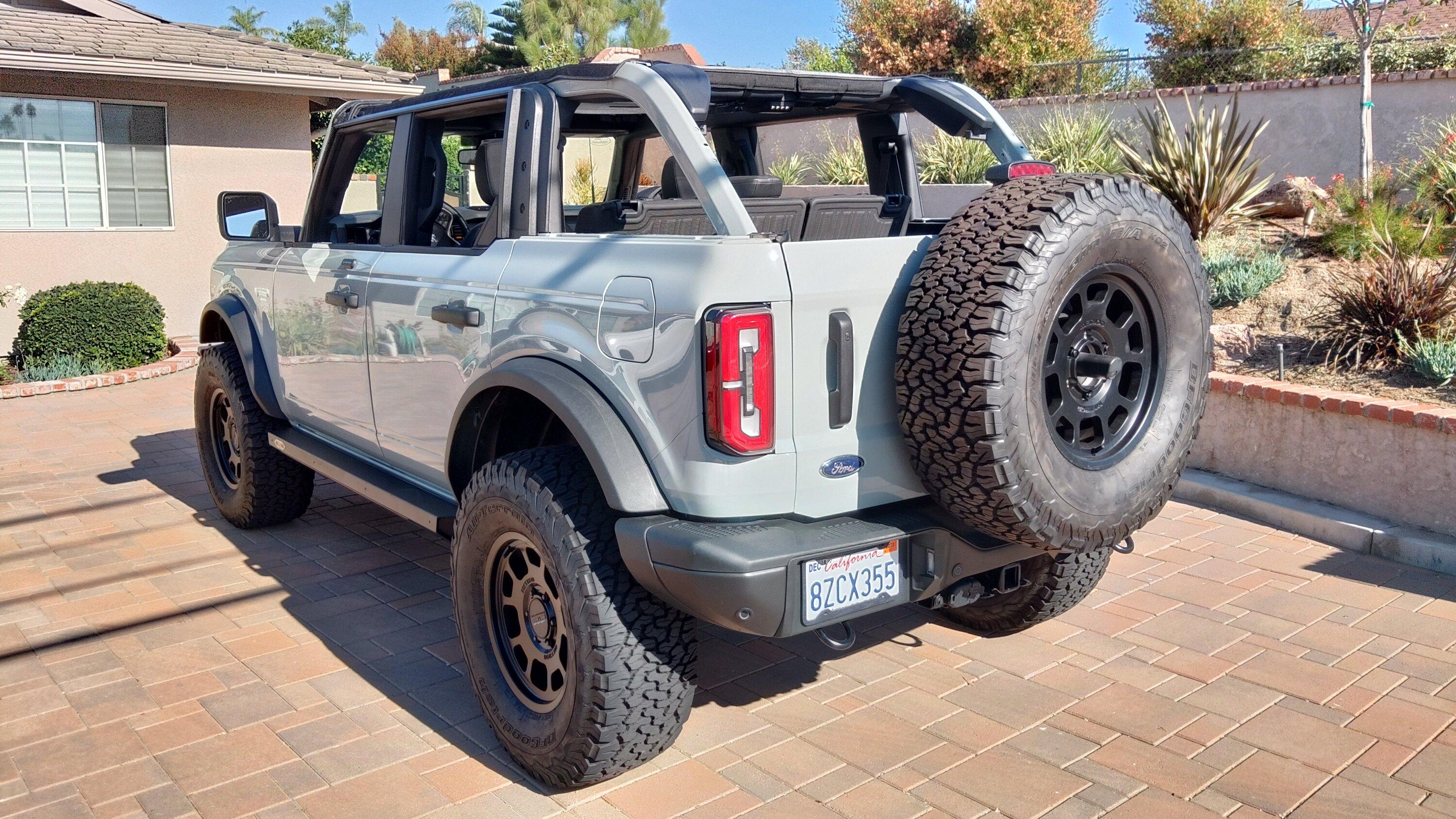 Ford Bronco Show us your installed wheel / tire upgrades here! (Pics) KIMG0691.JPG