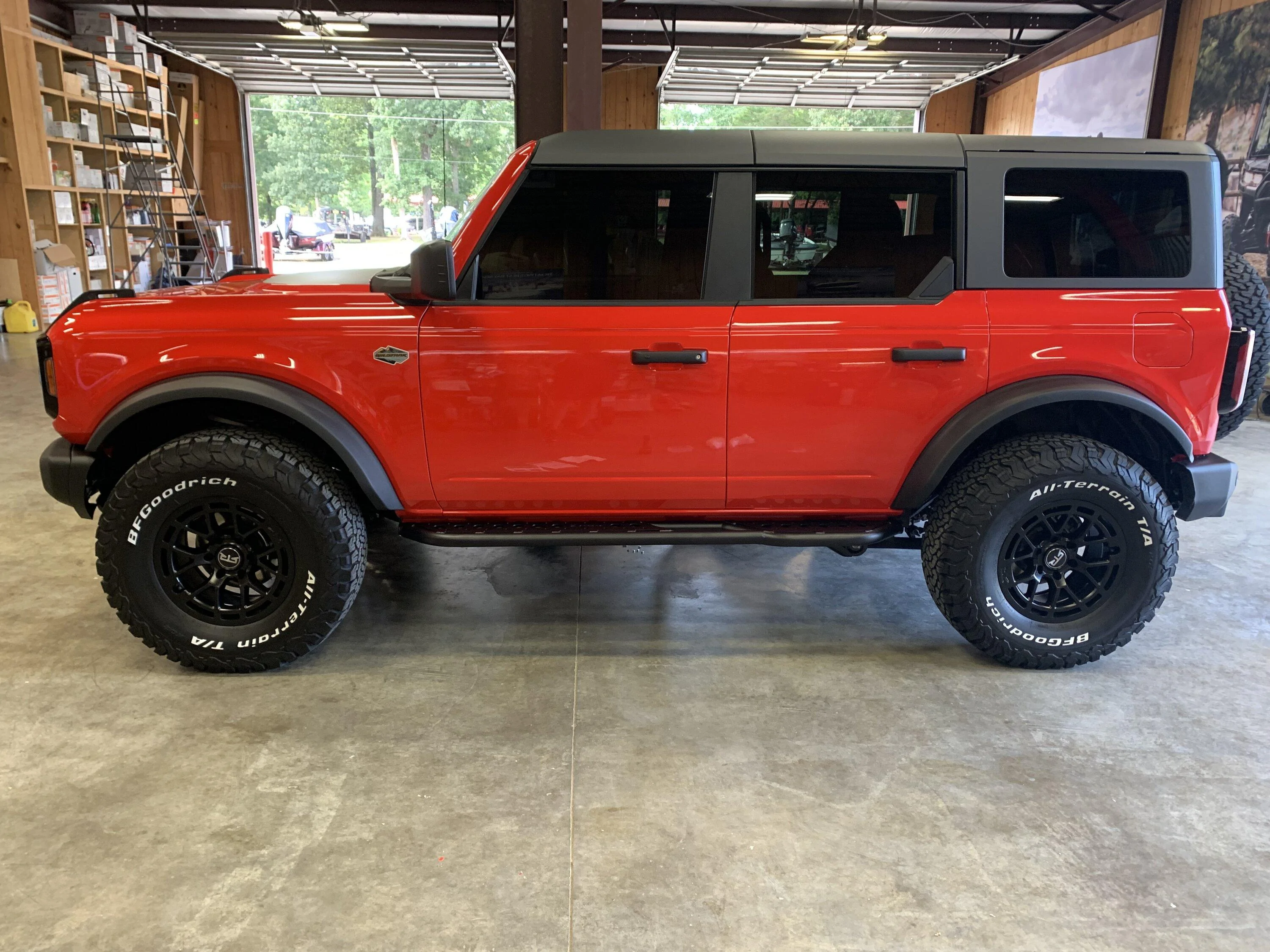 Ford Bronco ZROADZ slider / step installed IMG_2101
