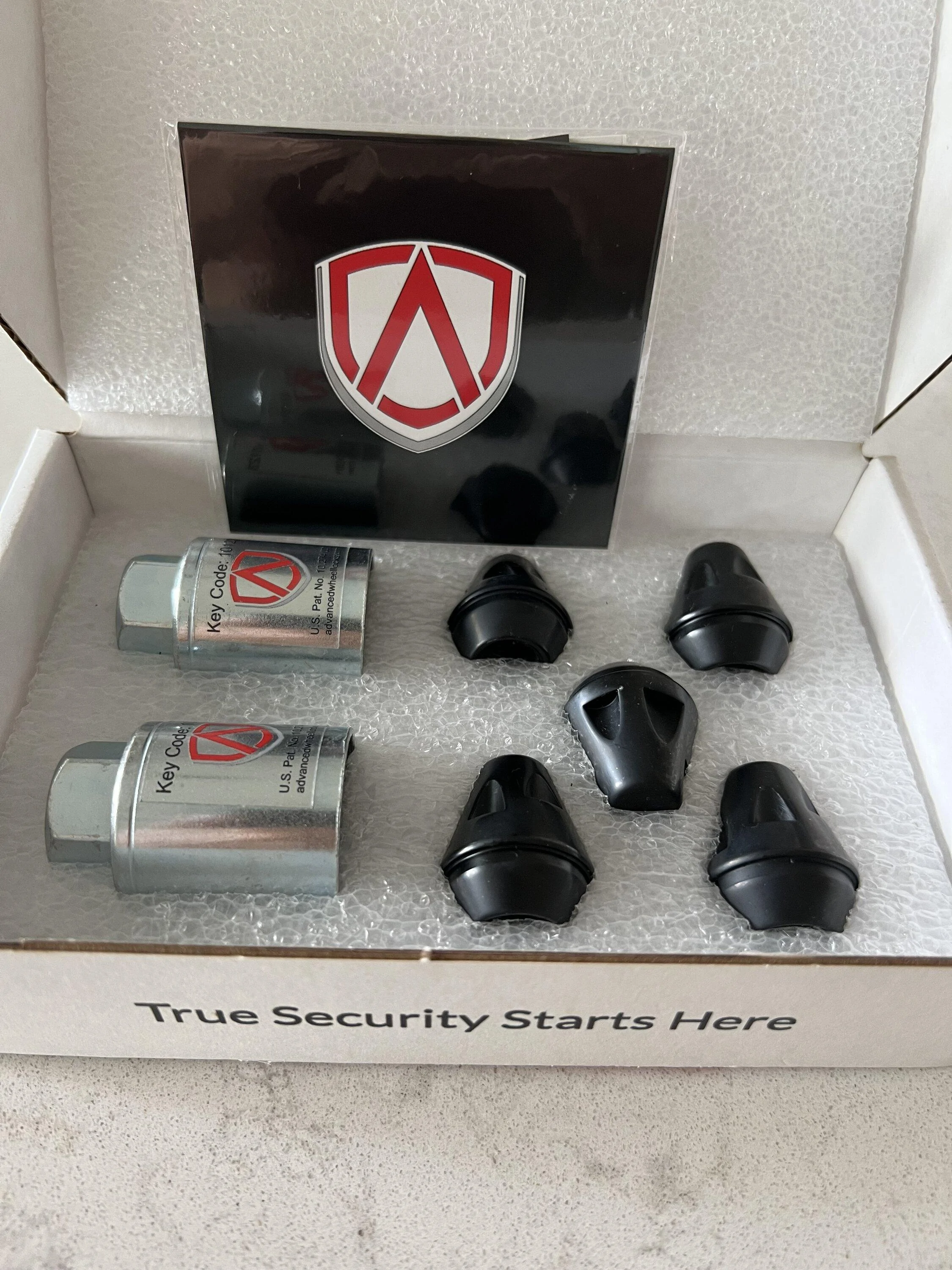 Ford Bronco SOLD - Advanced Wheel Lock Set - keyed locking lug nuts IMG_5167