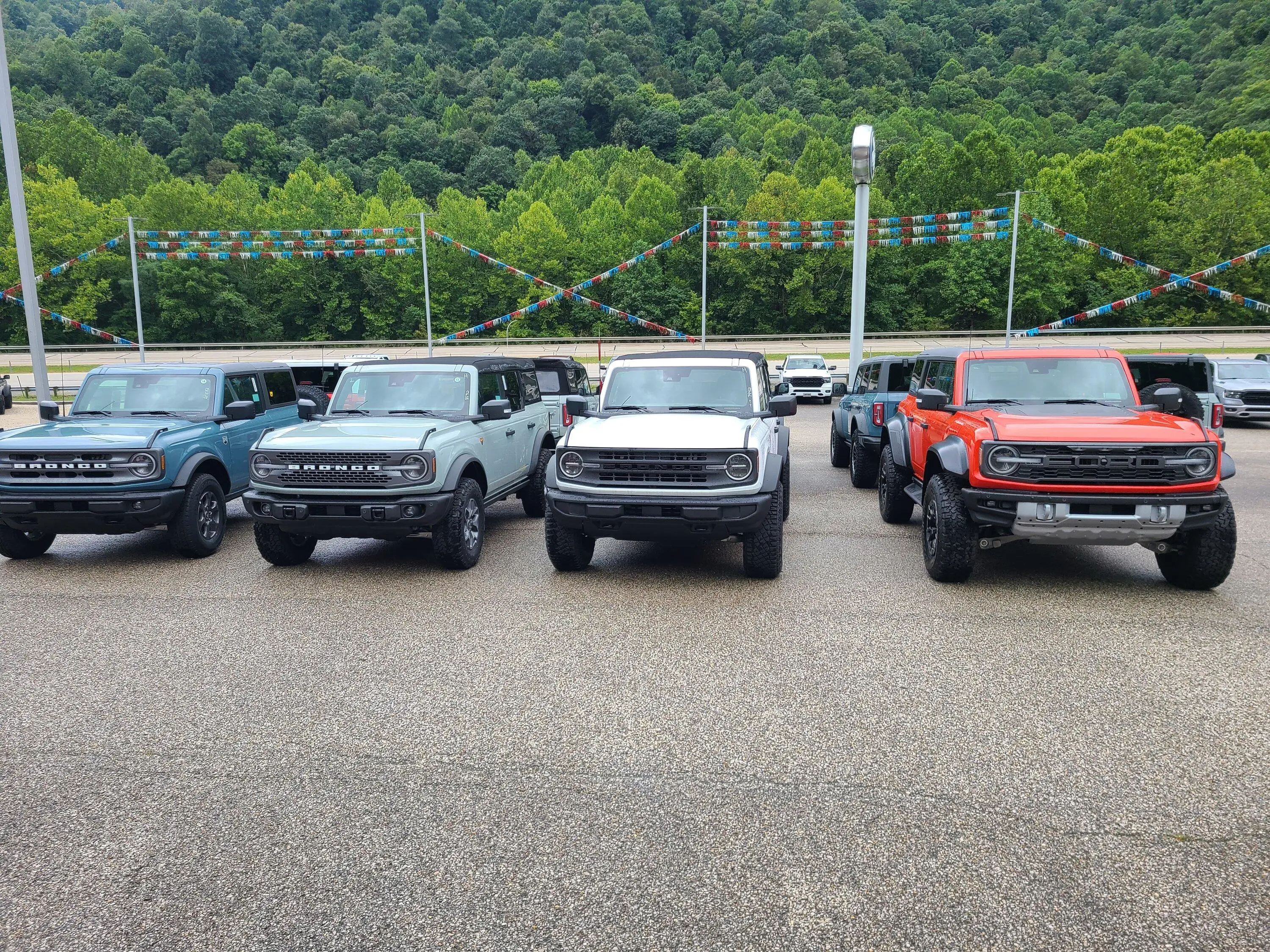 Ford Bronco The Plan & Offer - Stephens Auto Center's Mid Atlantic Bronco Connection 20230810_130317