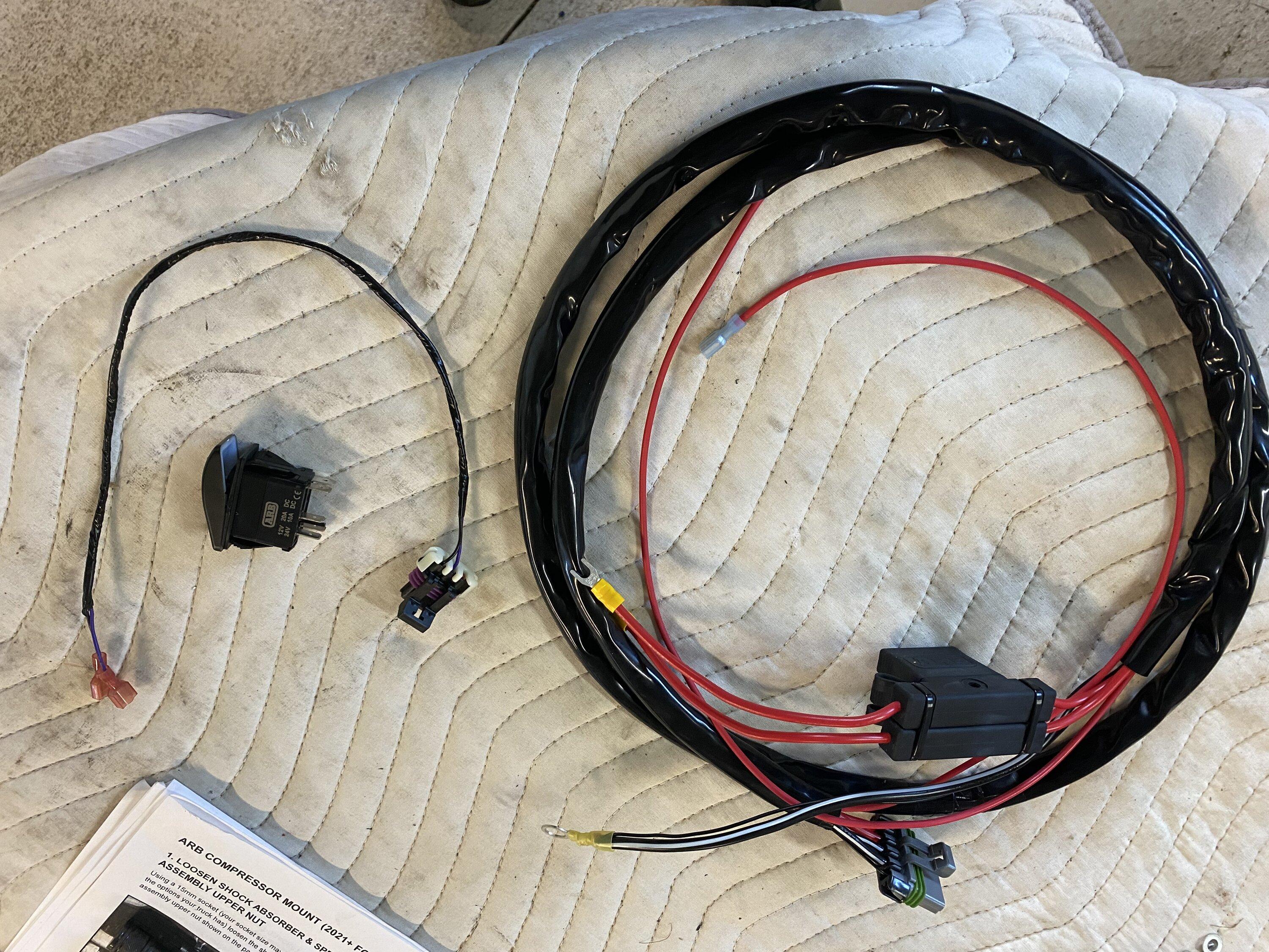 Ford Bronco Best on-board air compressor mount IMG_0823