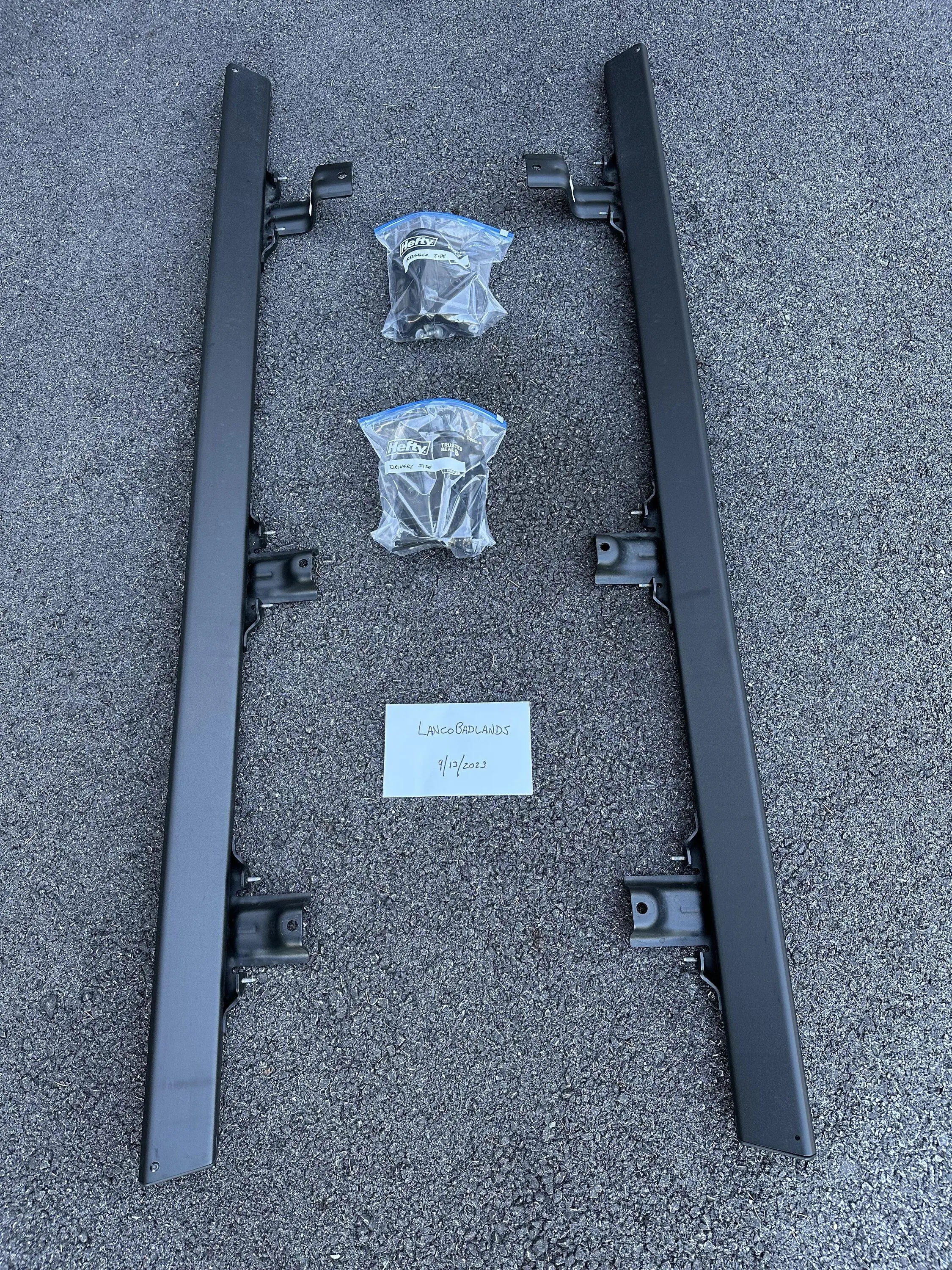 Ford Bronco OEM 4dr Rock Rails IMG_1479