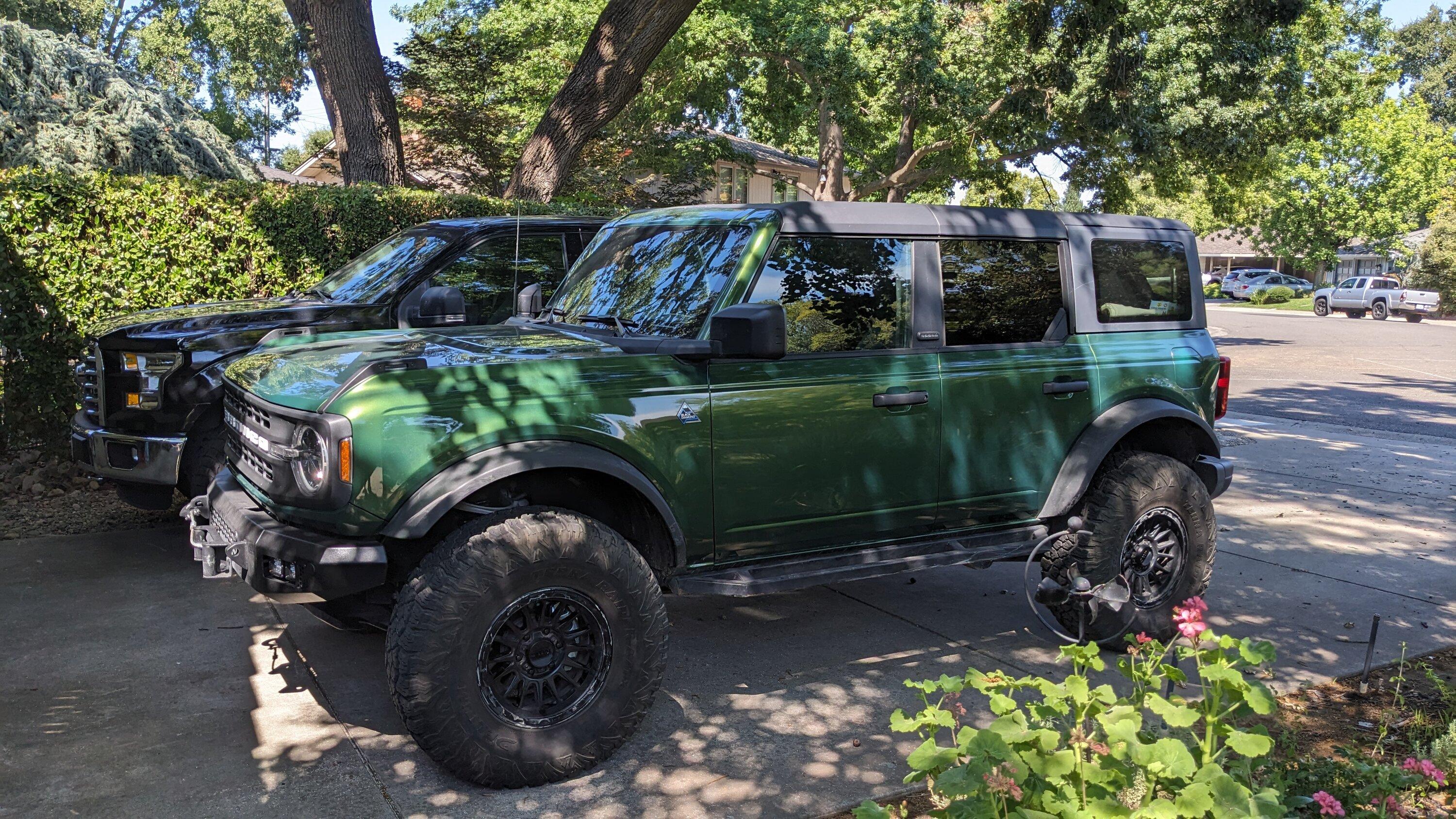 Ford Bronco Snacktime's Broken Bronco Build PXL_20230813_222214194