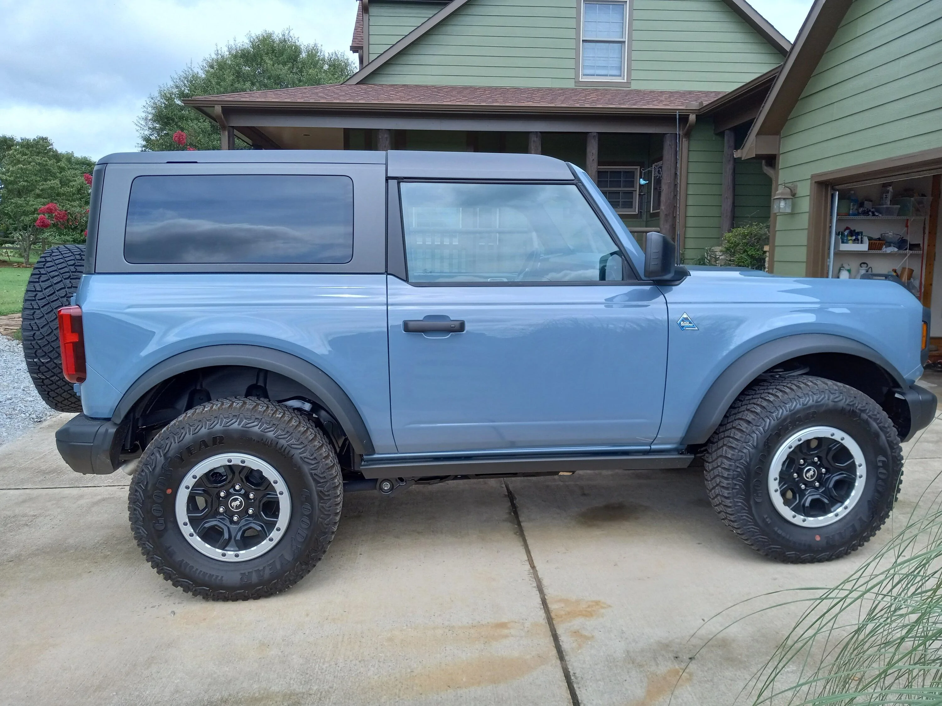 Ford Bronco KRAKEN - 2 door Black Diamond "build" 20230809_103909