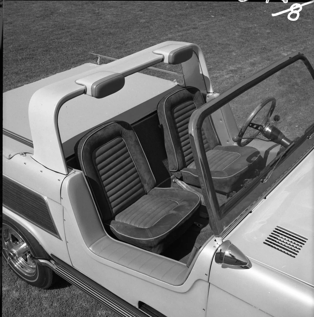 Ford Bronco Cool concept Bronco from '66. access-1966_ford_bronco_146009_576