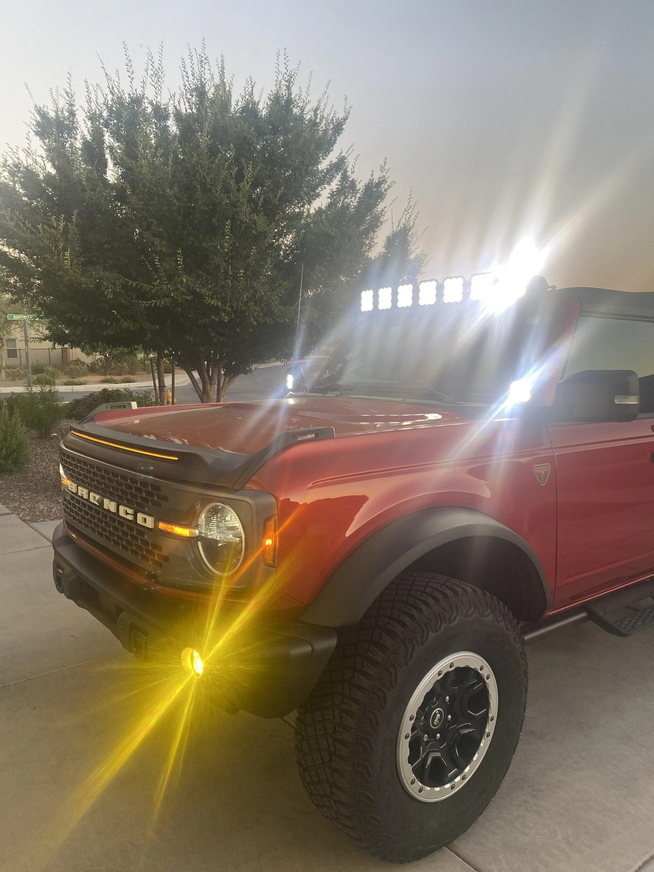 Ford Bronco Best above windshield light bar? IMG_5282