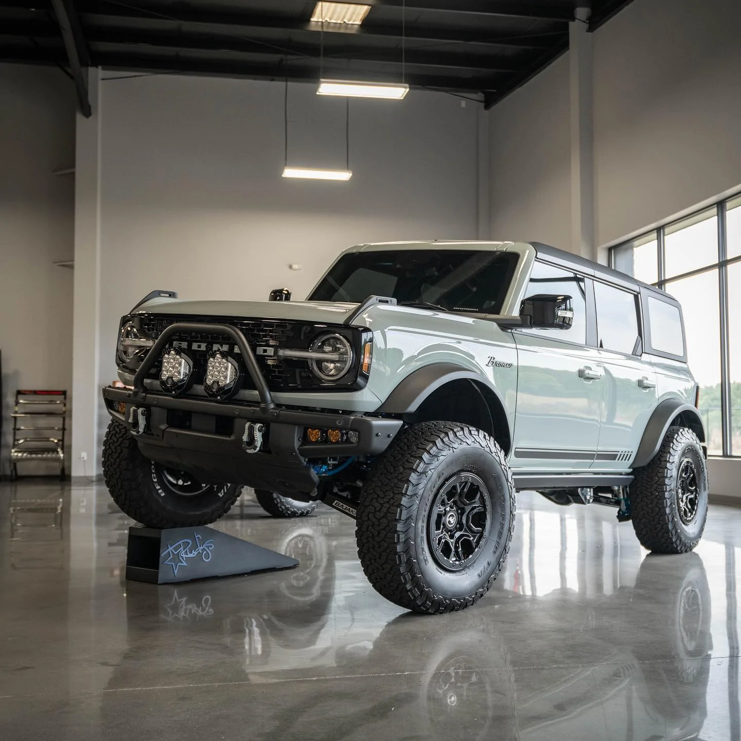 Ford Bronco Lift Question for anyone with the Baja Kits 3" prerunner lift Bronco Baja Kits