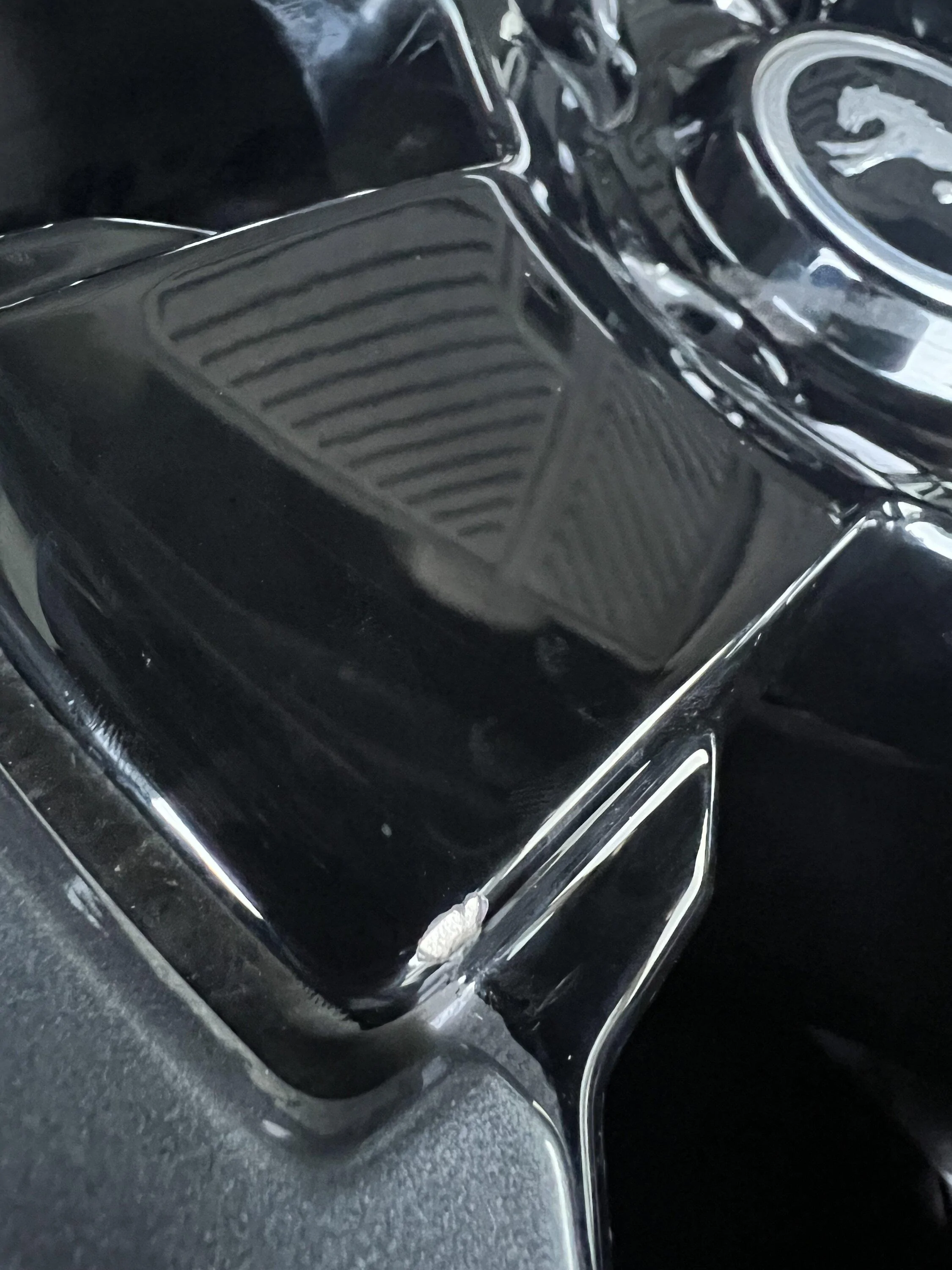 Ford Bronco Touch up paint for Badlands optional wheels IMG_0320
