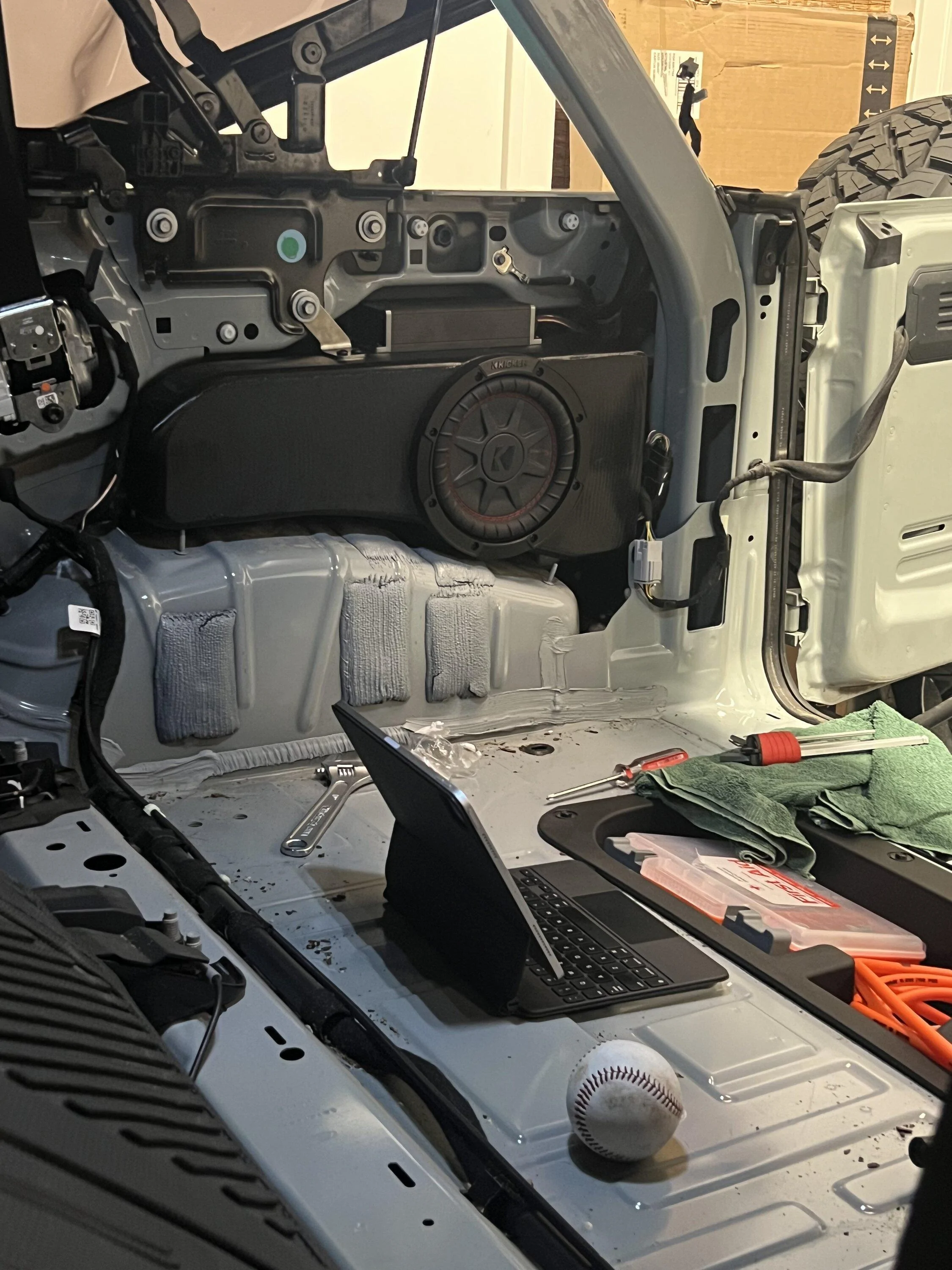 Ford Bronco What did you do TO / WITH your Bronco today? 👨🏻‍🔧🧰🚿🛠 IMG_6757