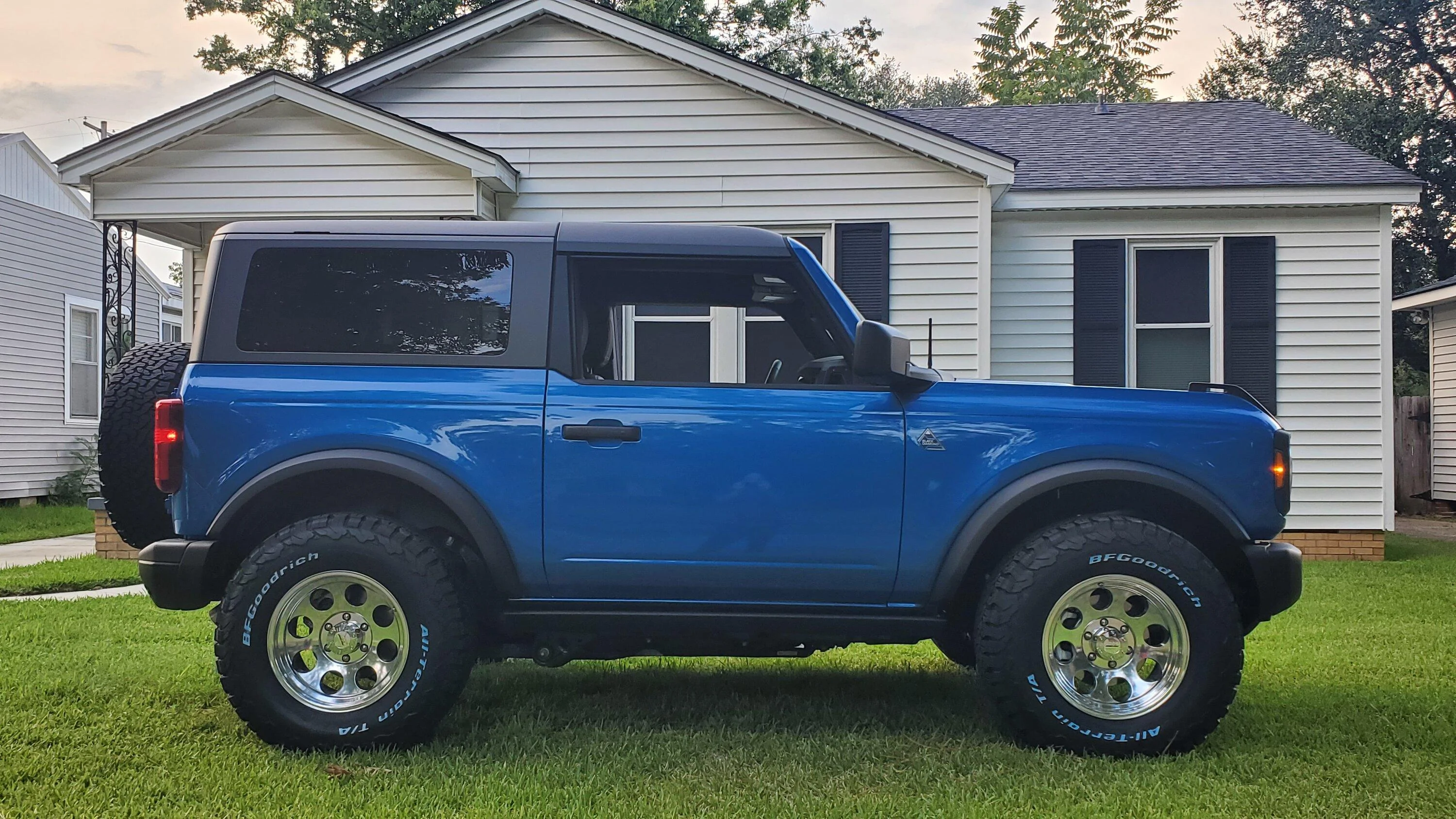 Ford Bronco Help me decide... Eruption Green vs Velocity Blue Bronco1