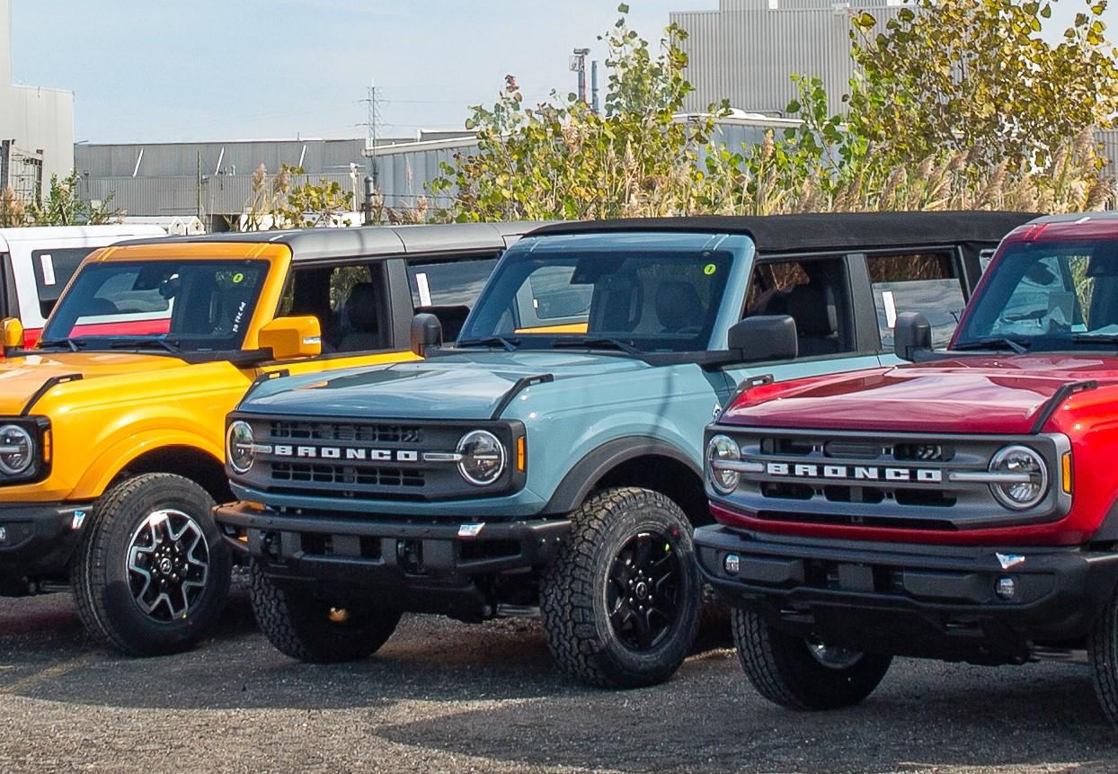 Ford Bronco Black Diamond Bronco Thread MapShootBroncoLineup1
