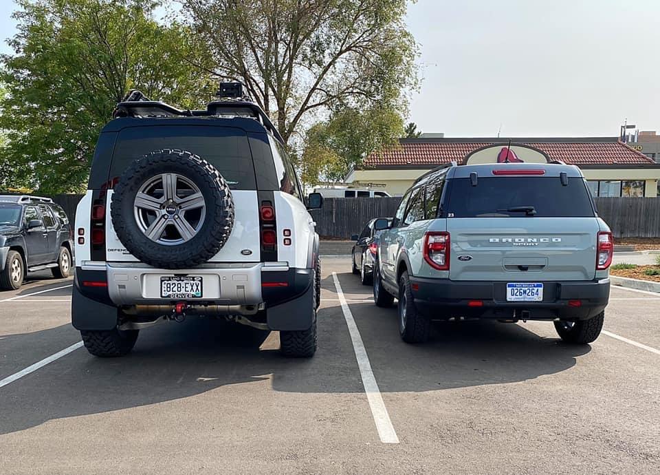 Ford Bronco Cactus Gray vs....Cactus Gray IMG_0963