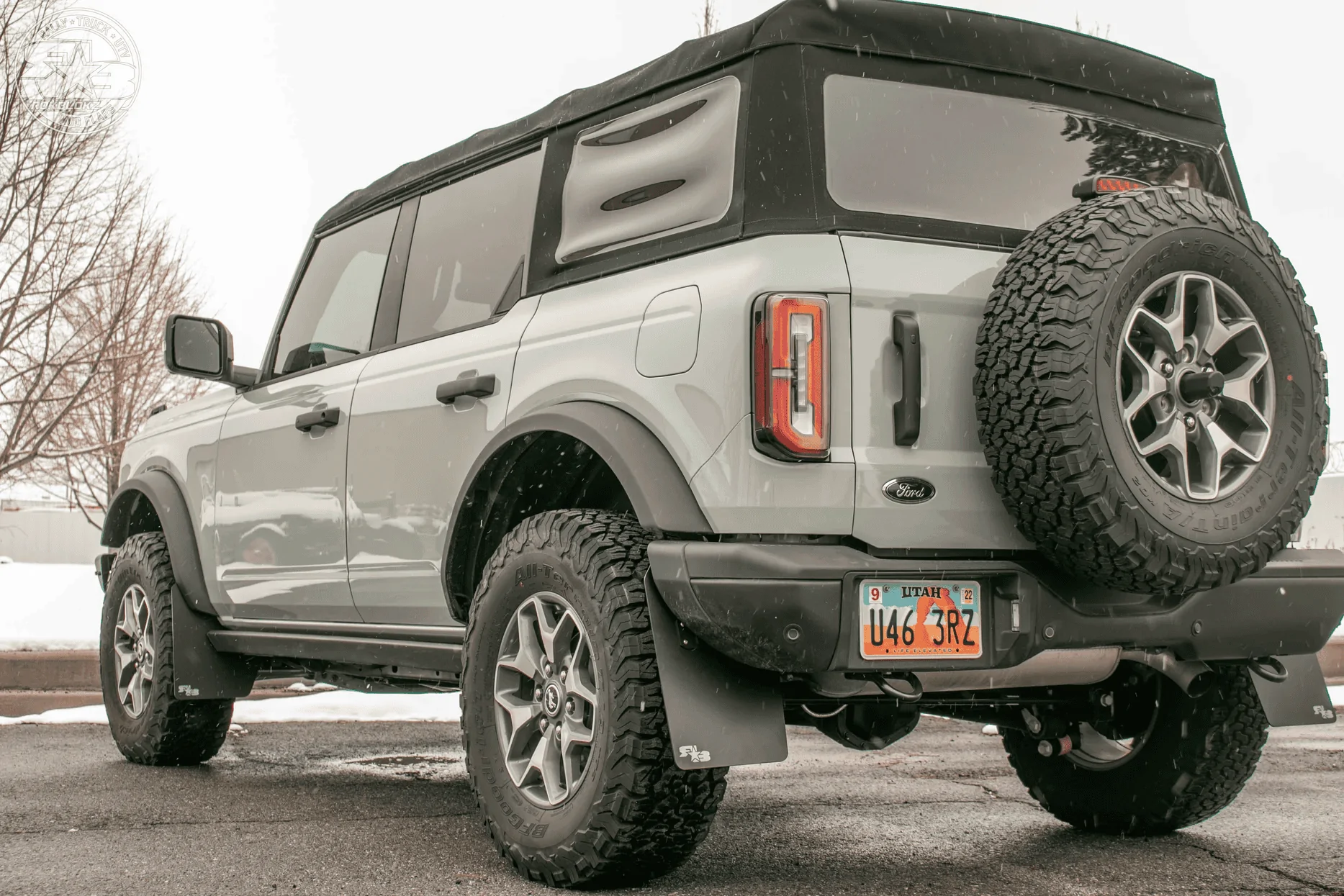 Ford Bronco Sasquatch vs not, for "soccer mom use" 1692293698994