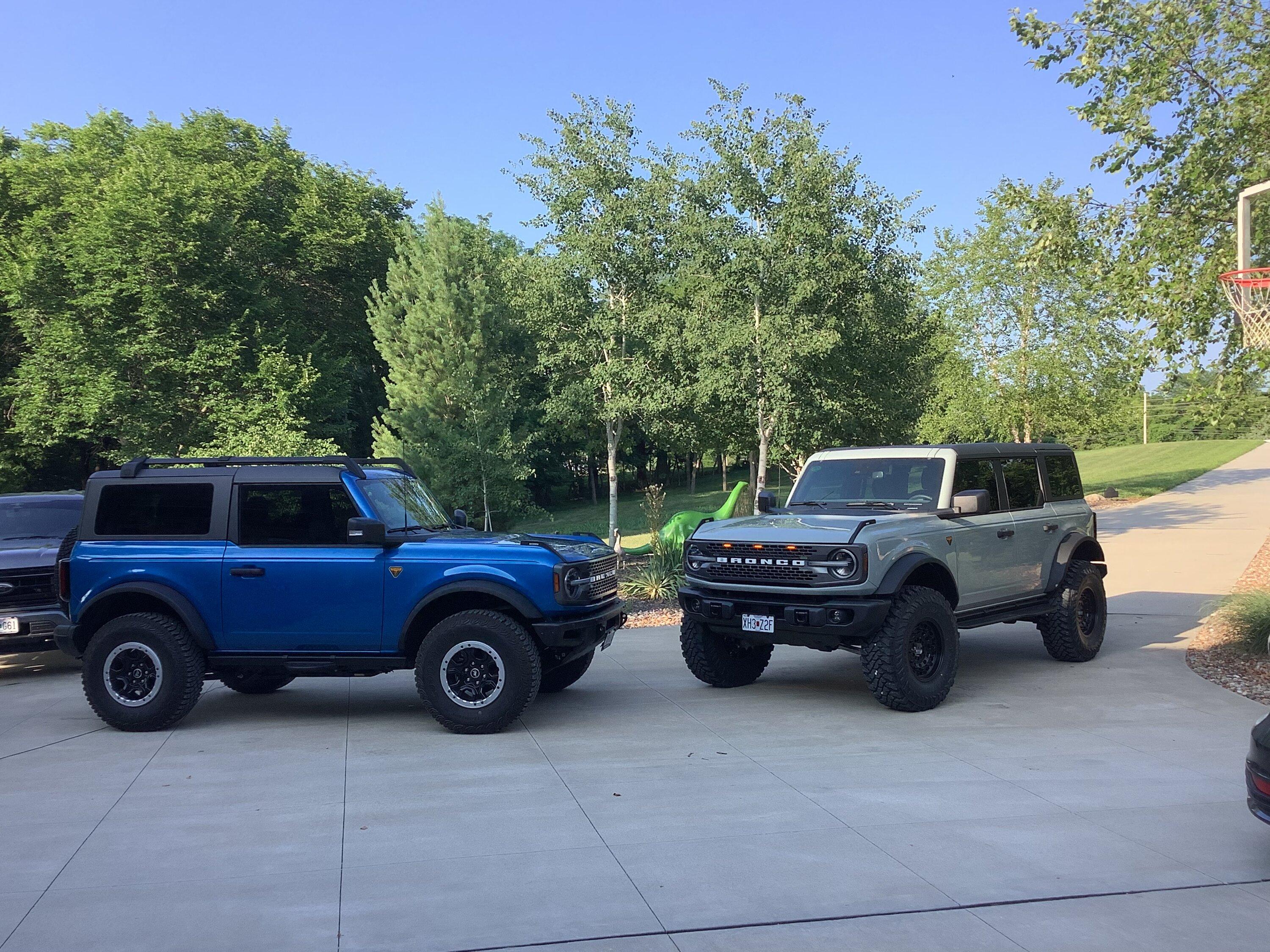 Ford Bronco Help me decide... Eruption Green vs Velocity Blue F01EC141-9EC1-429E-9DBD-477987EA249B